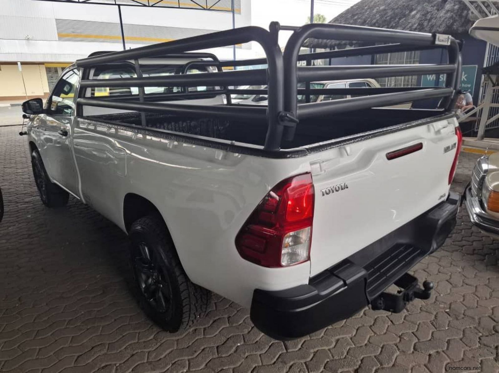 2021 Toyota HILUX 2.4 GD6 SR 4X4 LWB S/CAB pictures