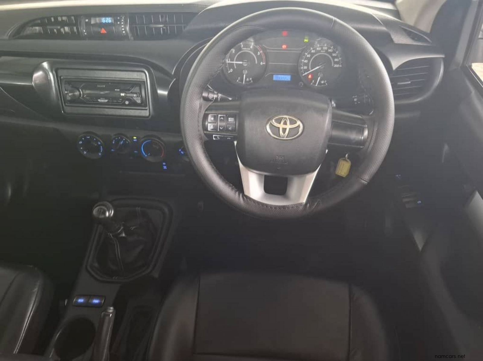 2021 Toyota HILUX 2.4 GD6 SR 4X4 LWB S/CAB pictures