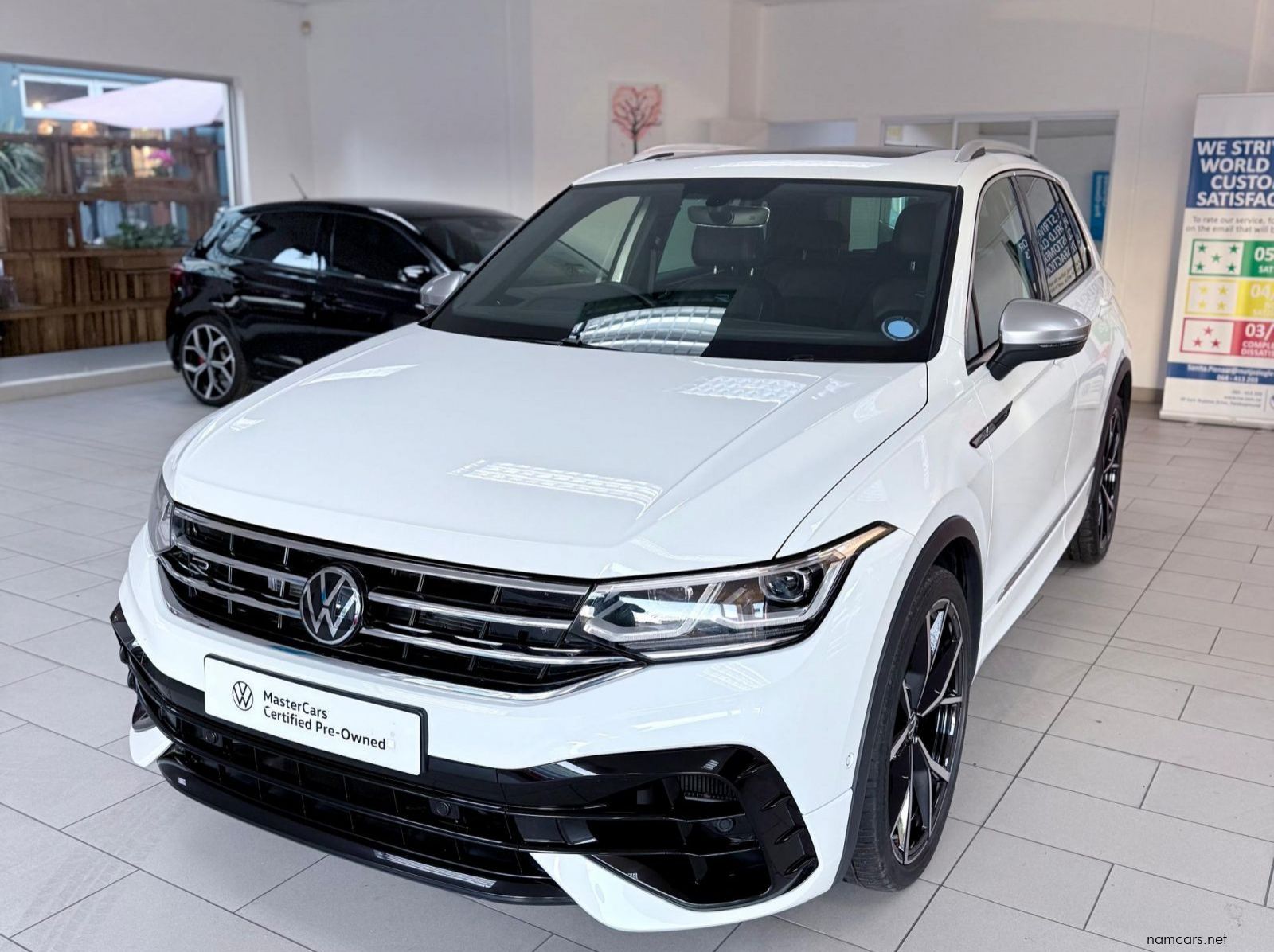 2024 Volkswagen Tiguan R pictures