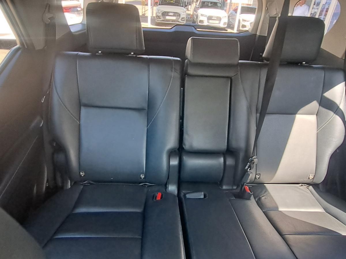 2021 Toyota Fortuner pictures