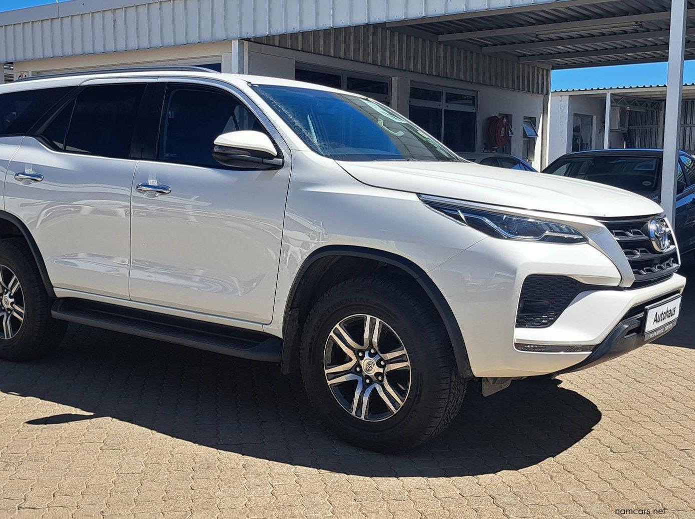 2021 Toyota Fortuner pictures