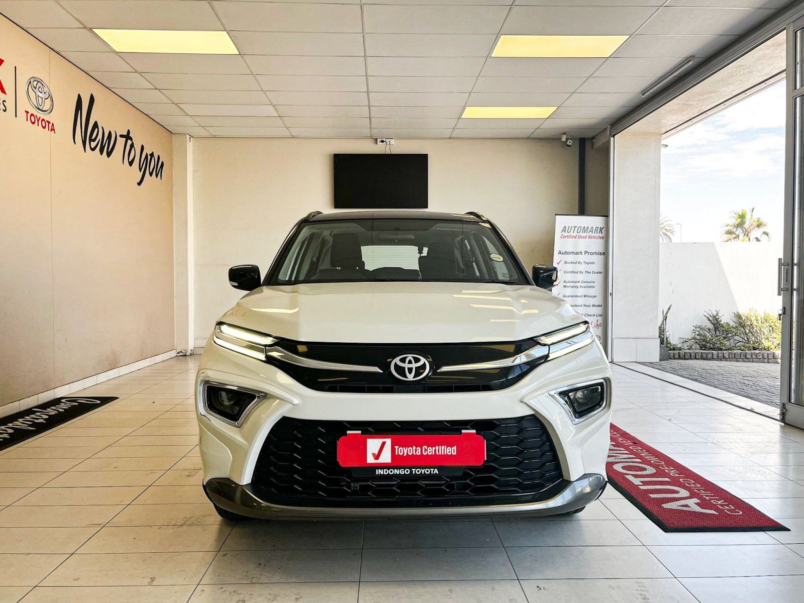 2025 Toyota Urban Cruiser 1.5 XR AT photo