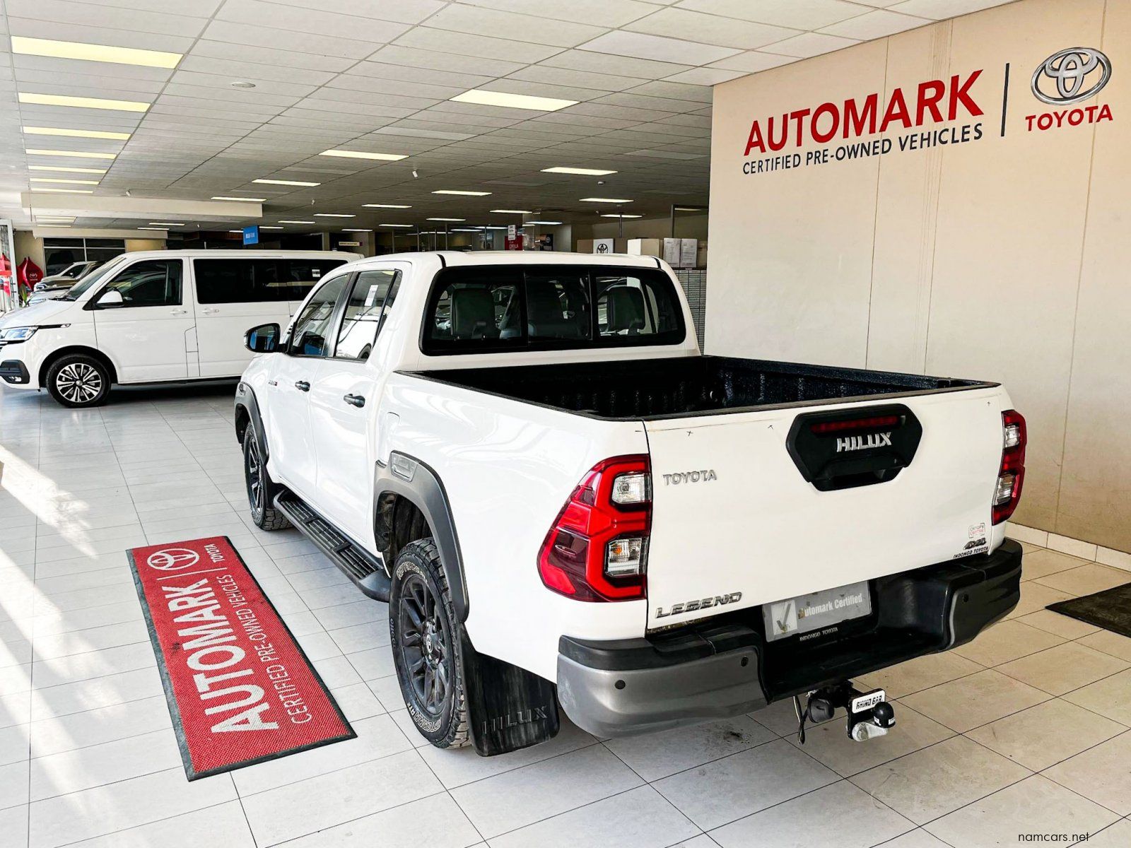 2022 Toyota Hilux 2.8 LGD RS 4x4 MT photo