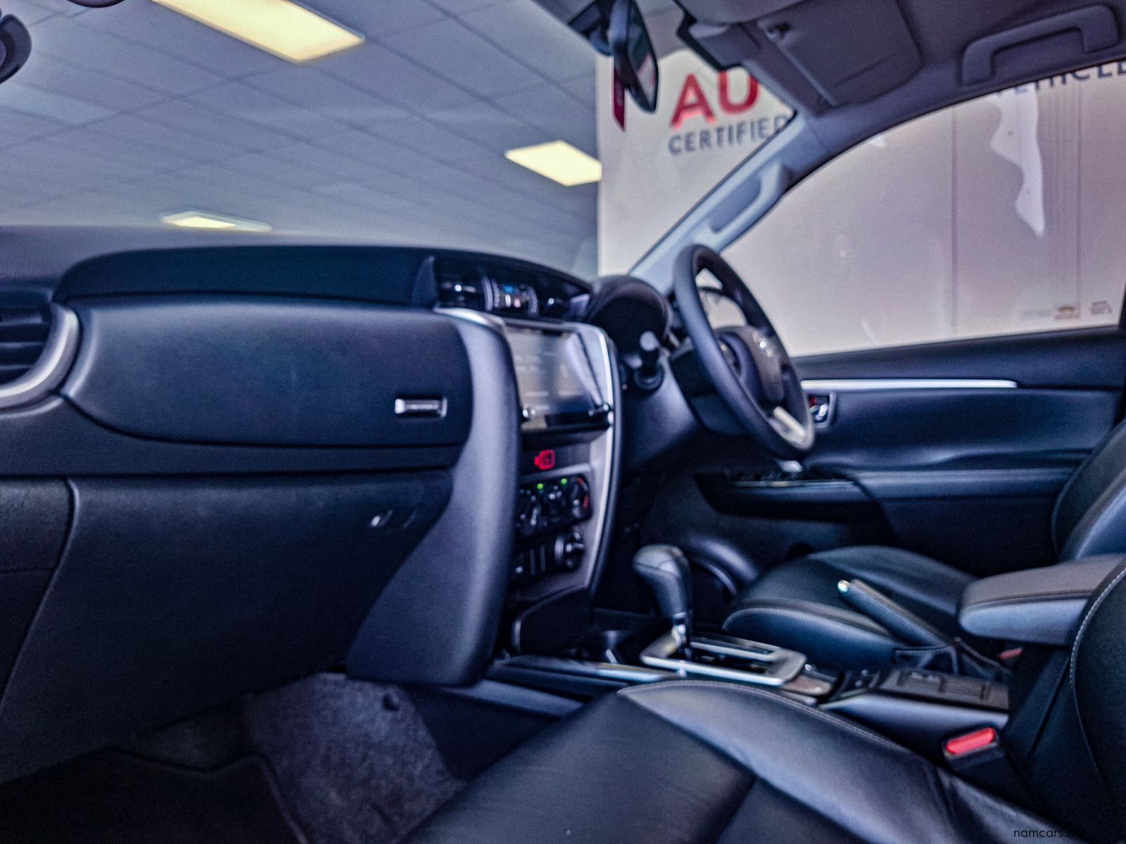 2024 Toyota Fortuner 2.4 GD-6 4x4 AT photo