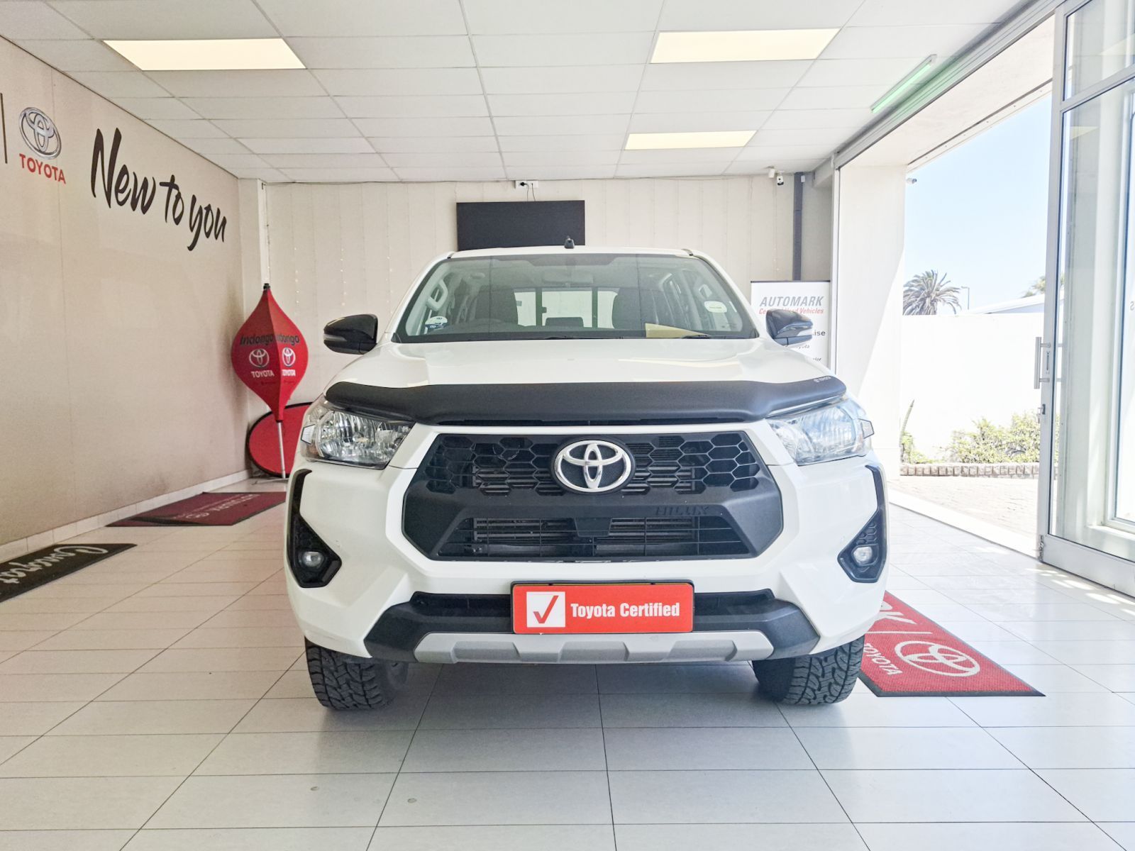 2024 Toyota Hilux Raider 2.4 GD-6 AT 4x4 photo