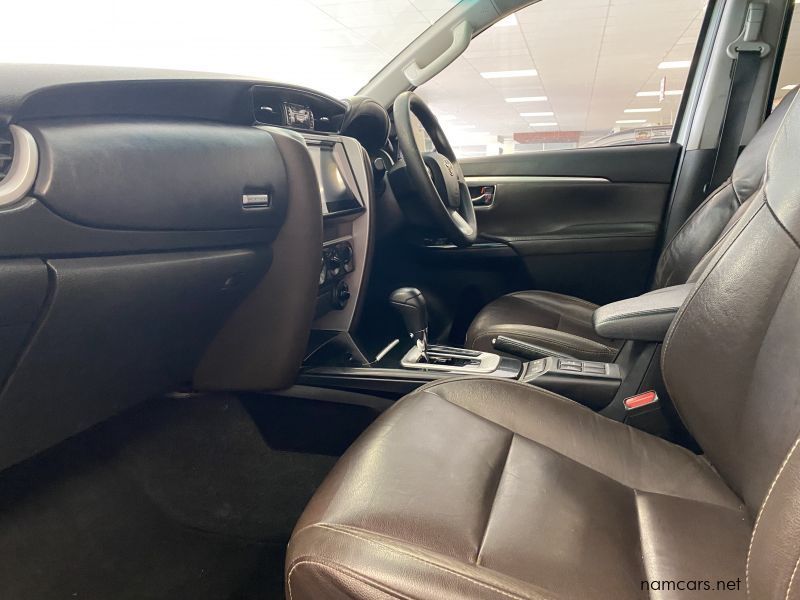 2019 Toyota Fortuner 2.4 GD6 4X4 A/T photo