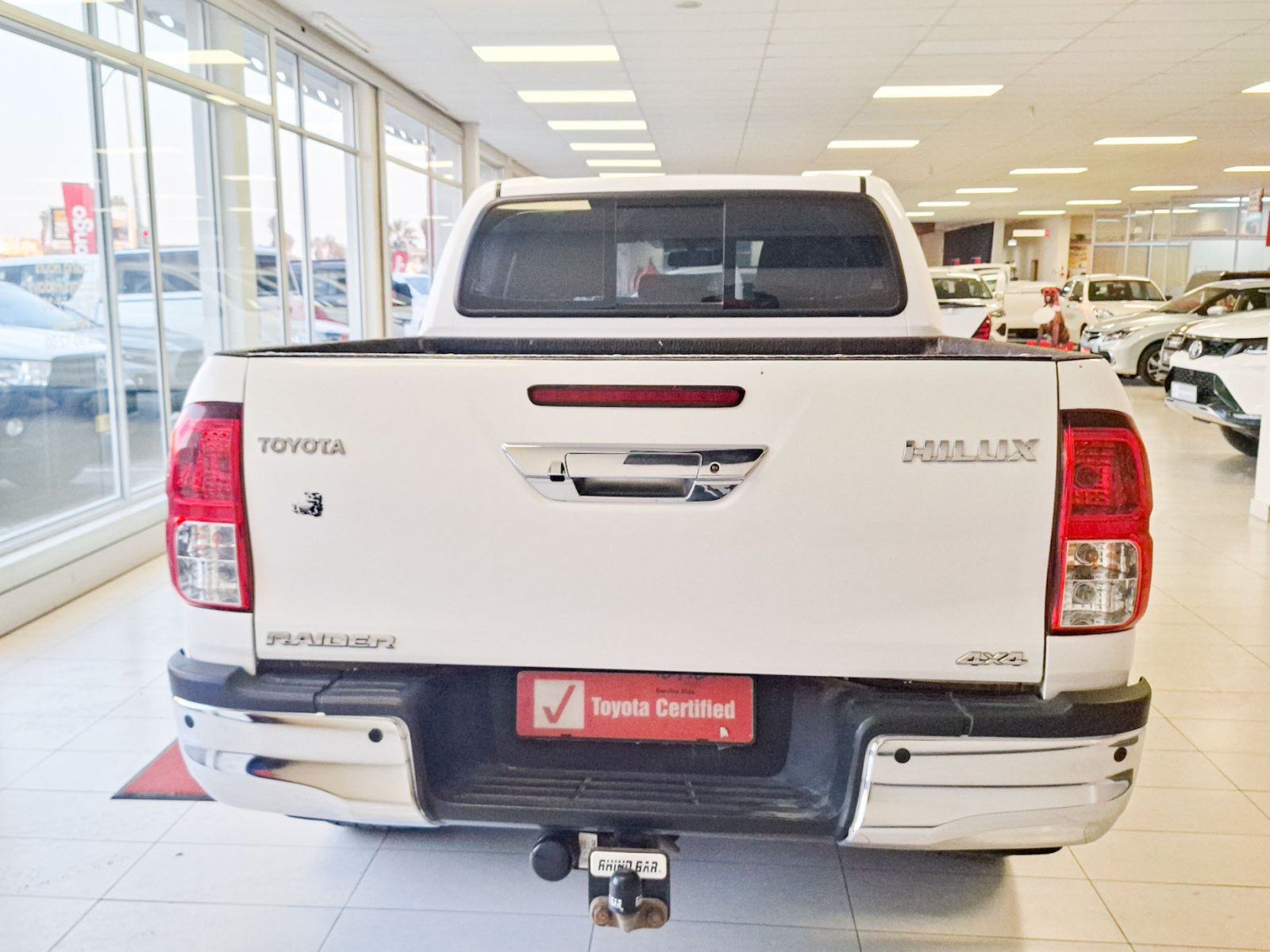 2022 Toyota Hilux Raider 2.4 GD6 4x4 AT photo