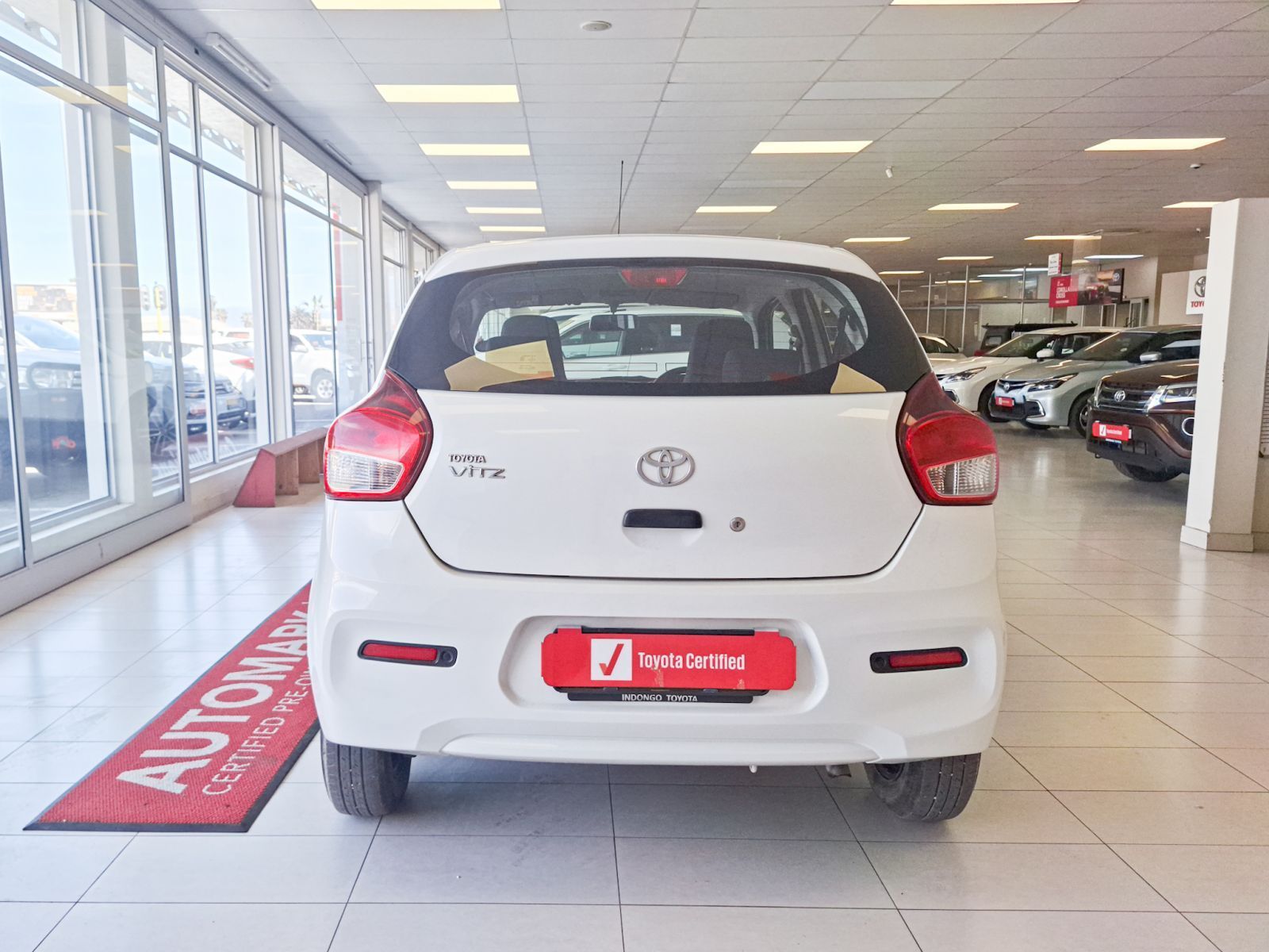 2023 Toyota Vitz 1.0 MT photo