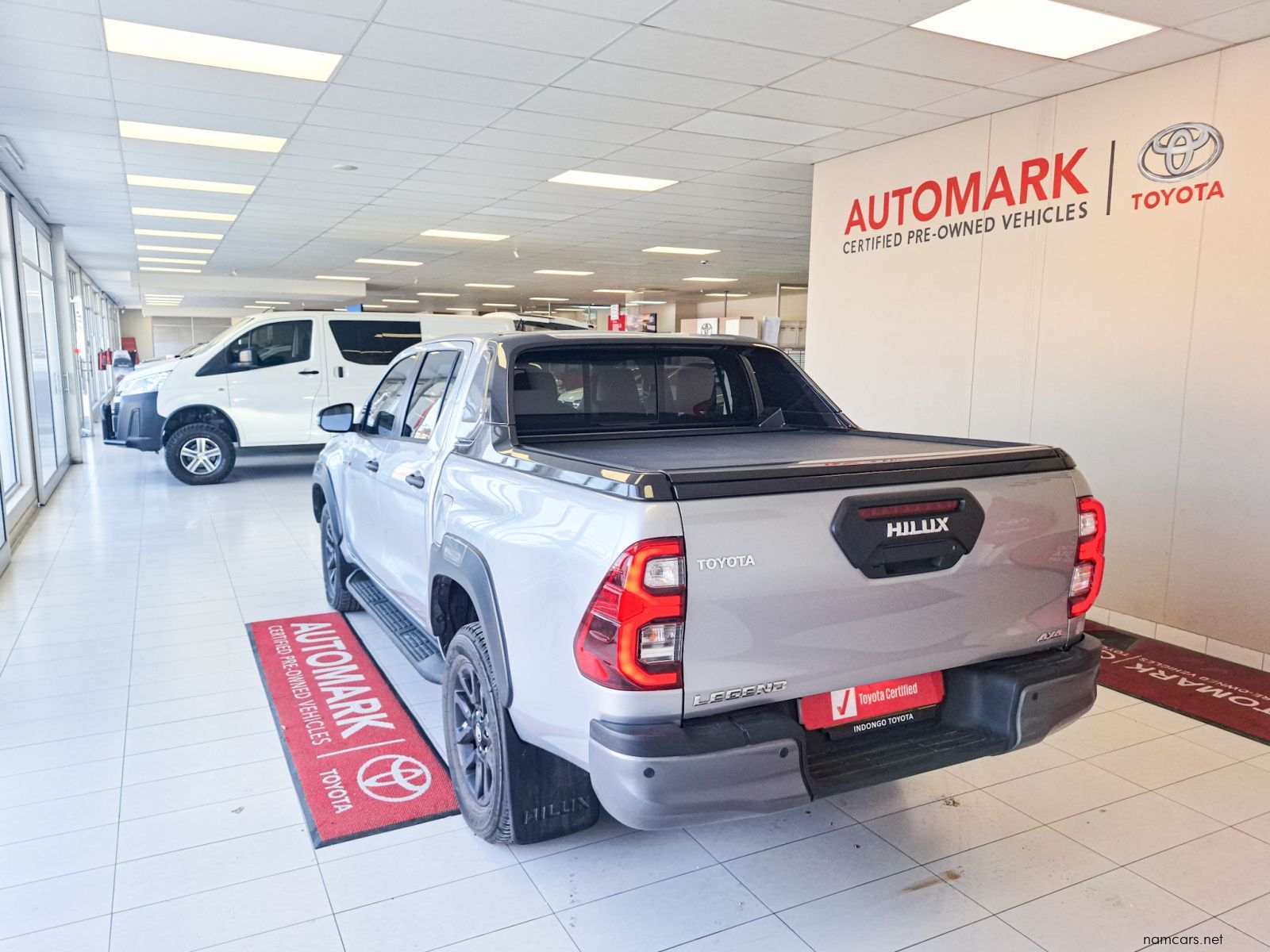 2024 Toyota Hilux 2.8 LGD RS 48V MH 4x4 AT photo