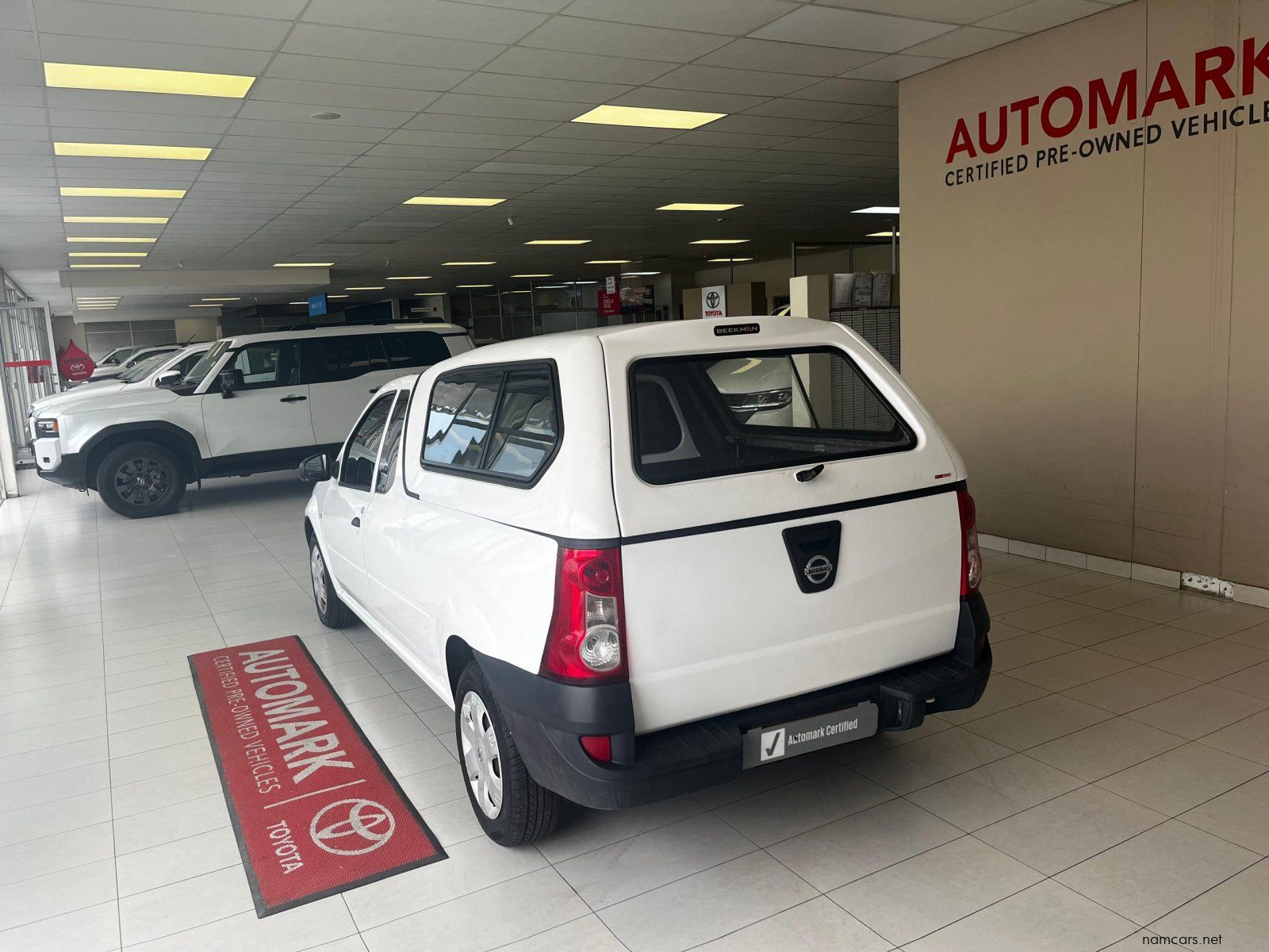 2023 Nissan NP 200 1.6 AC SAFETY PACK MT photo