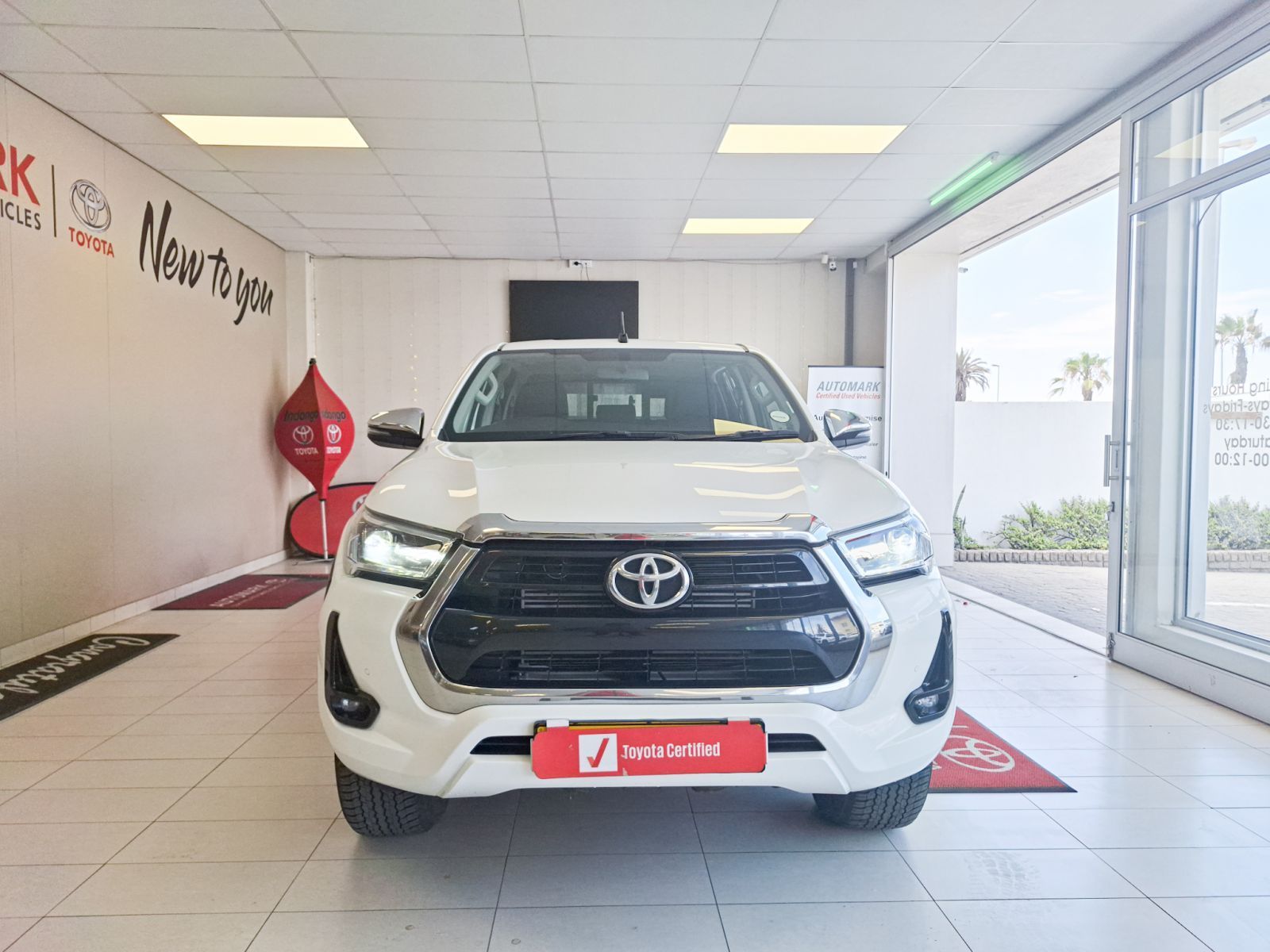 2025 Toyota Hilux Raider 2.8 GD6 RB AT 2x4 photo