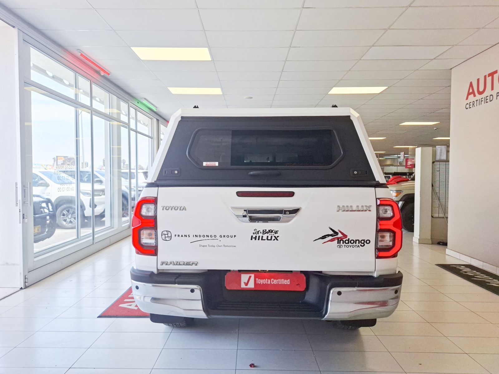 2025 Toyota Hilux Raider 2.8 GD6 RB AT 2x4 photo