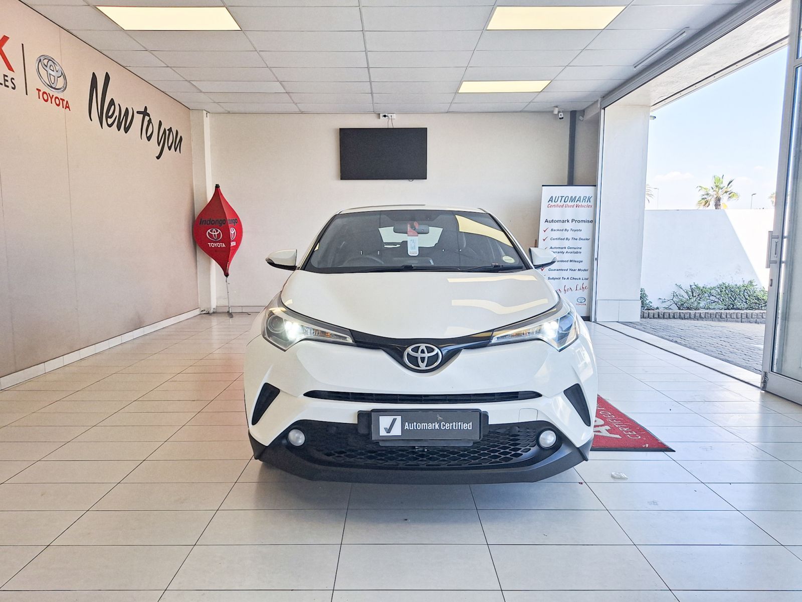 2019 Toyota C-HR 1.2T Plus CVT photo