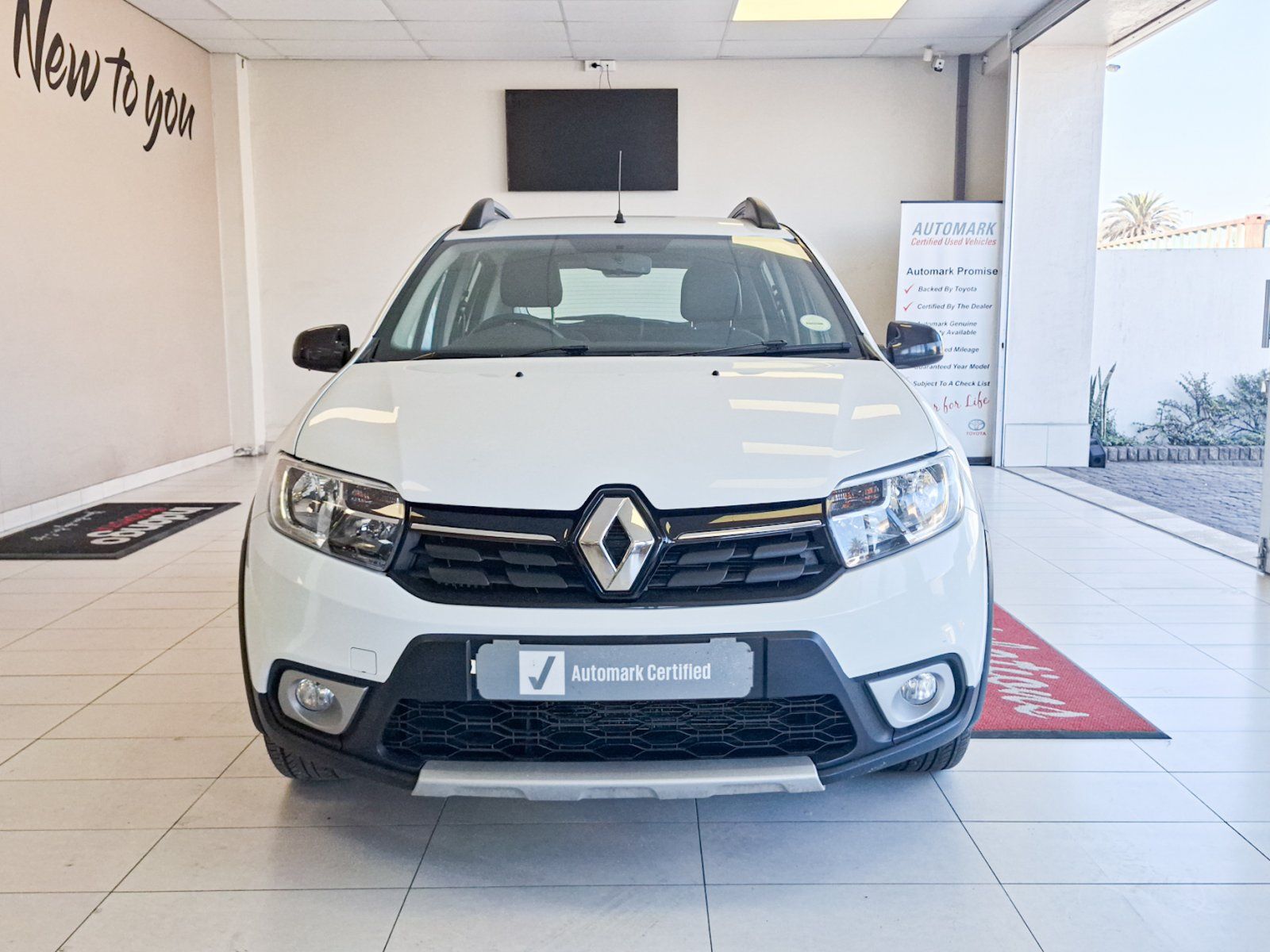 2019 Renault Sandero Stepway Plus photo