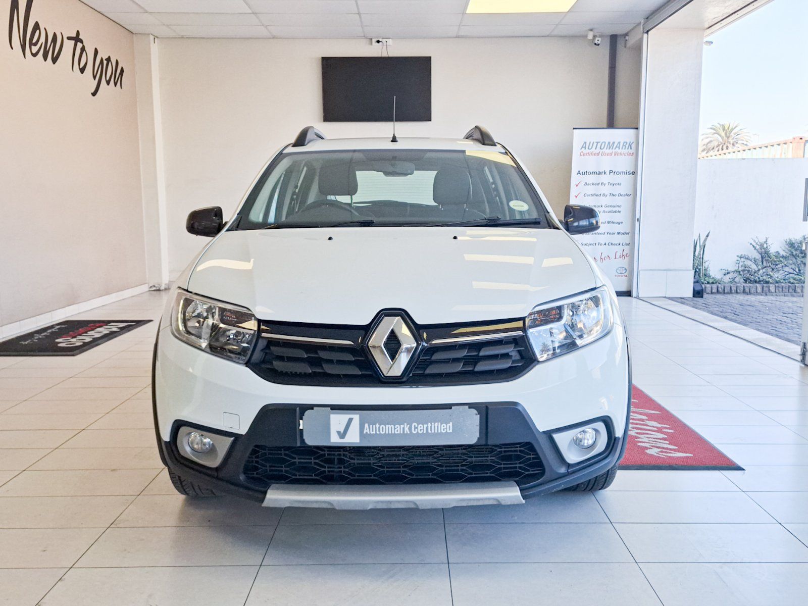 2019 Renault Sandero Stepway Plus photo