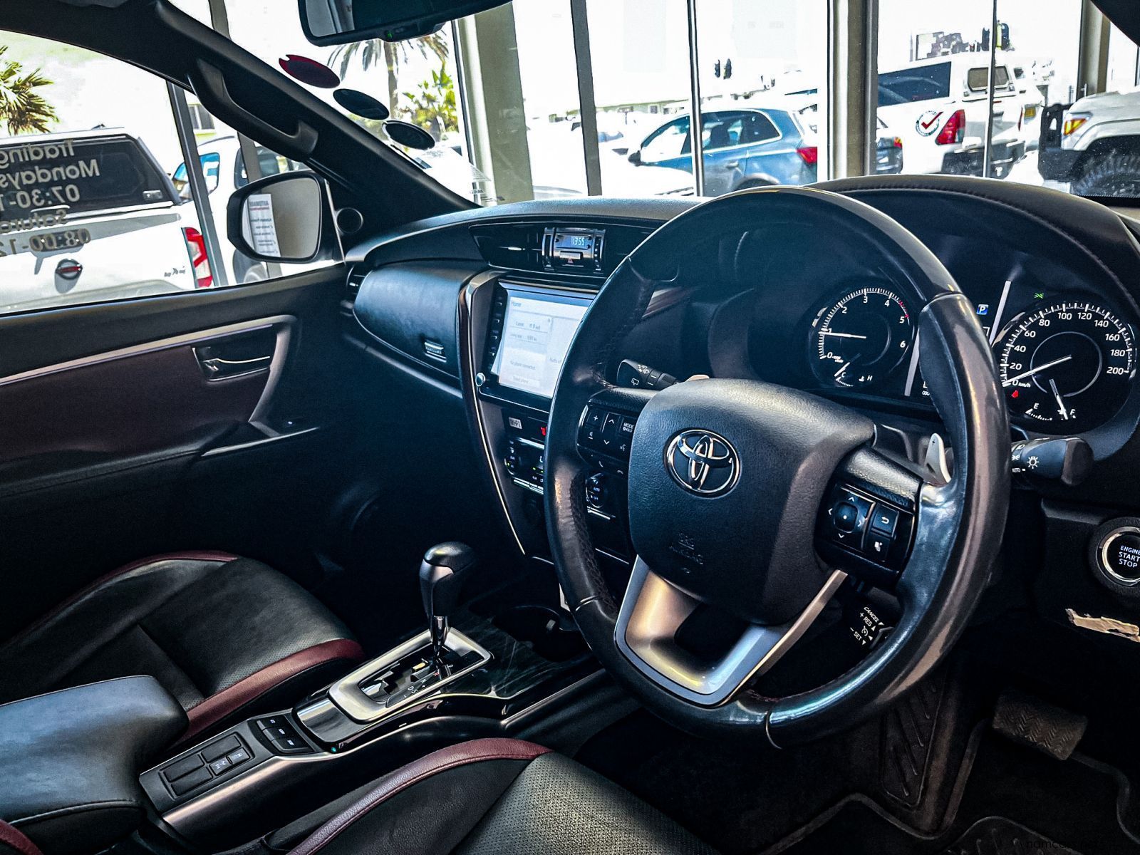 2023 Toyota Fortuner 2.8 GD-6 RB 2x4 AT photo