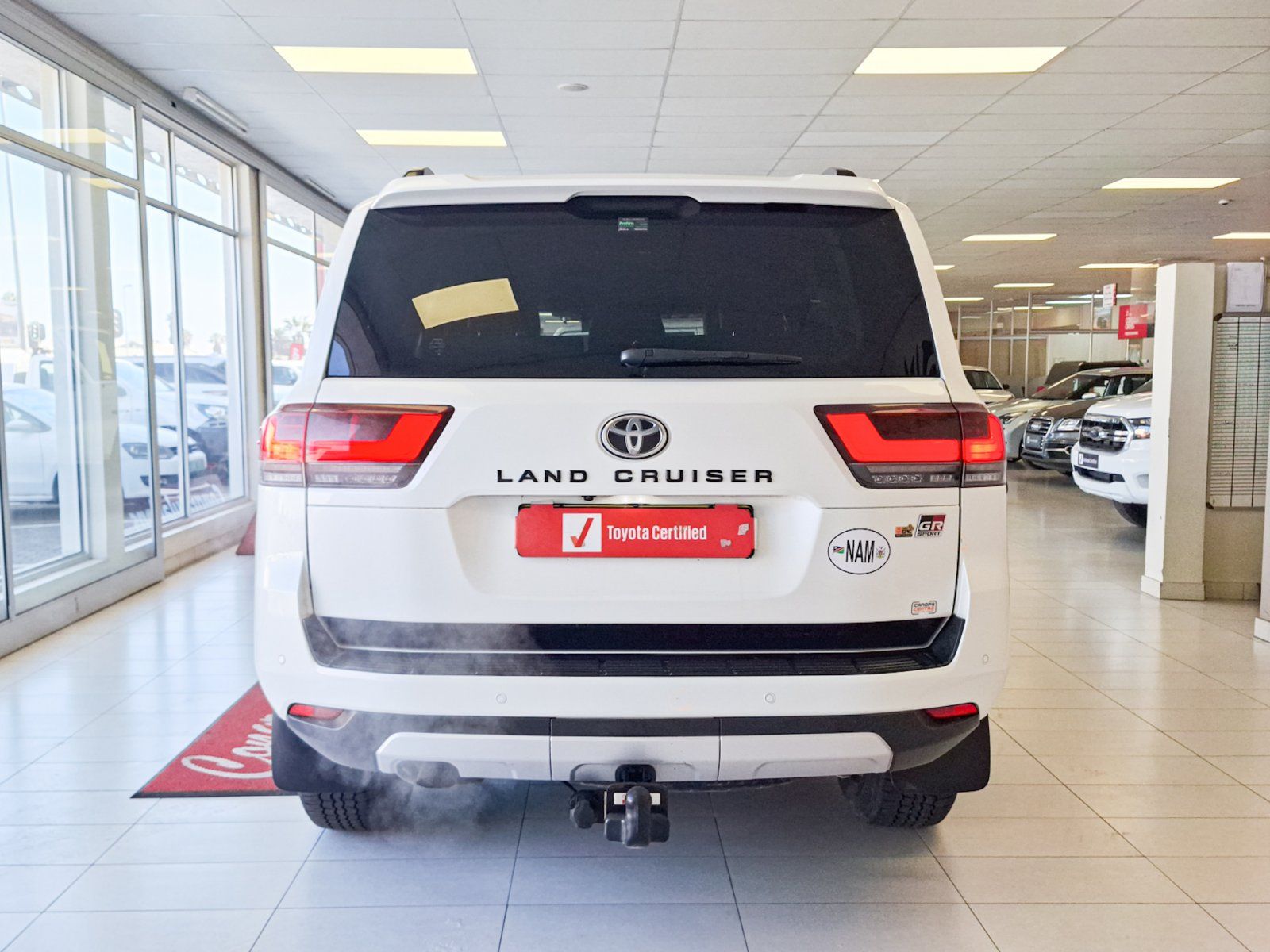 2024 Toyota Land Cruiser 300 3.5T GR-S photo