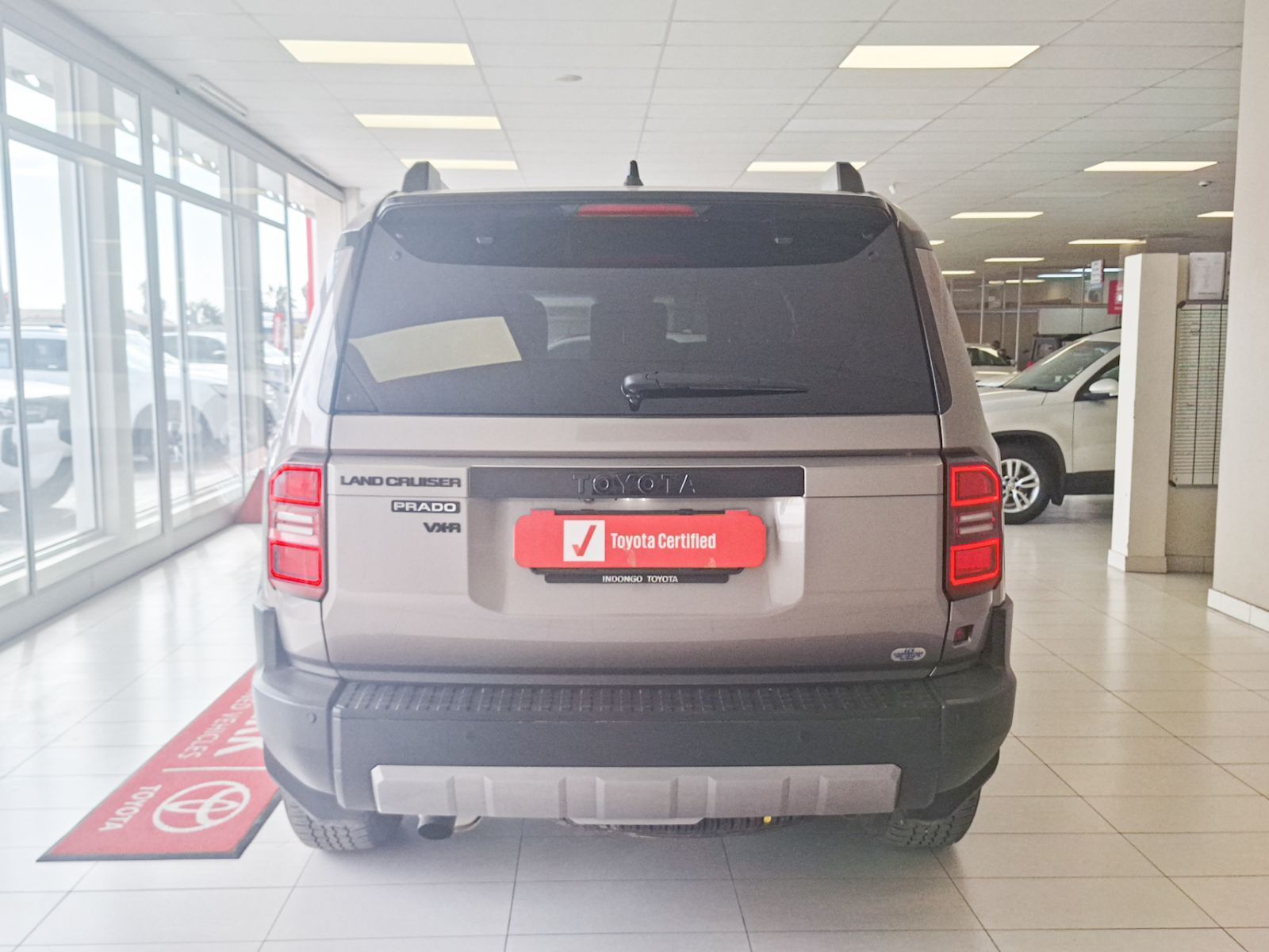 2024 Toyota Prado 2.8 GD6 VX-R AT 4x4 photo