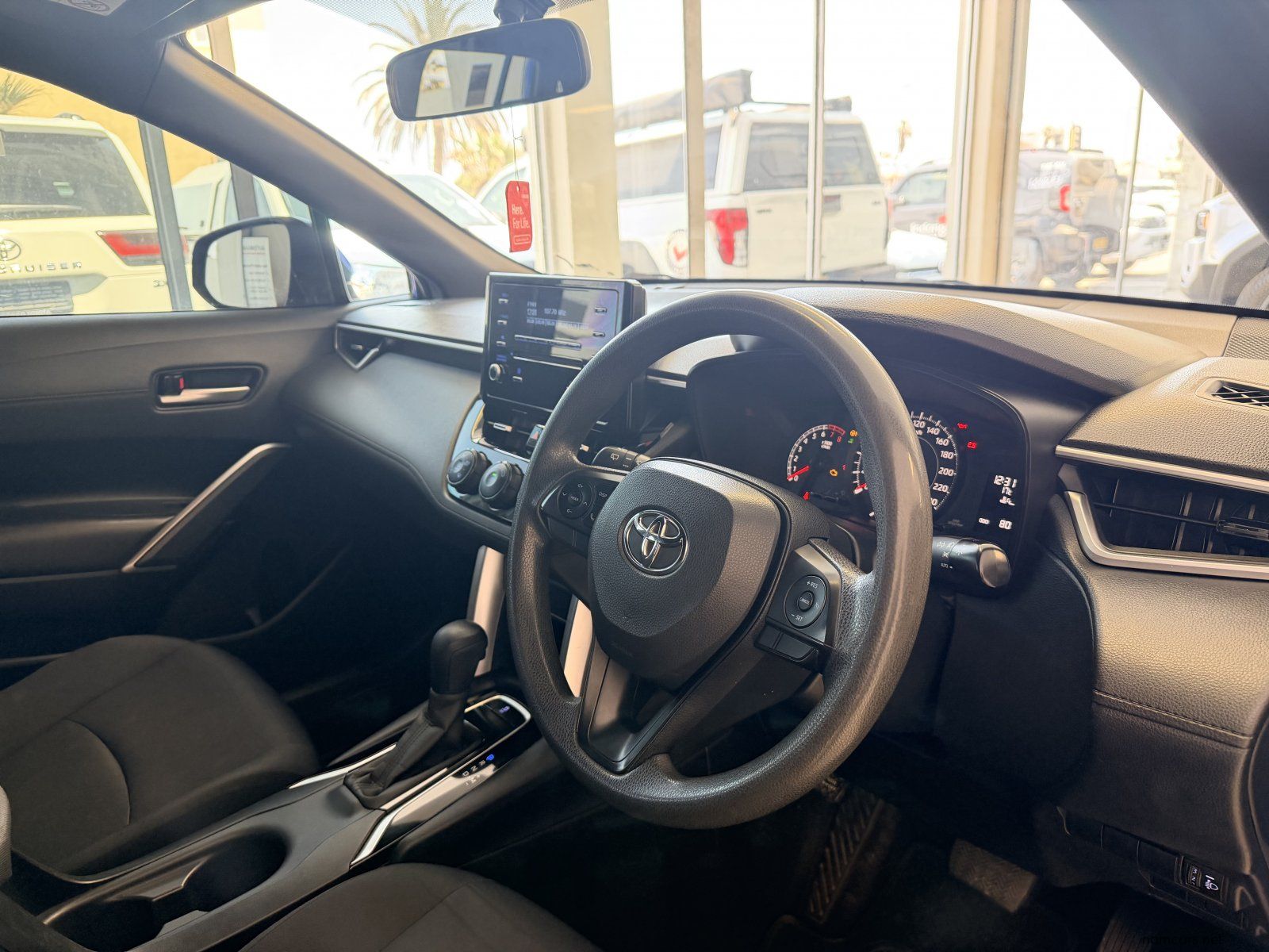 2021 Toyota COROLLA CROSS 1.8 Xi CVT photo