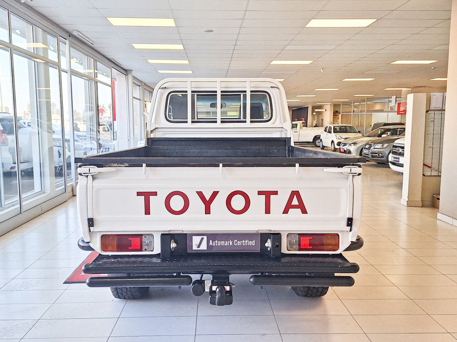 2018 Toyota Land Cruiser 79 4.5D S/CAB 4X4 MT photo