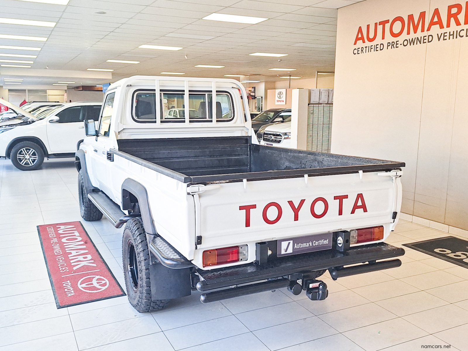 2018 Toyota Land Cruiser 79 4.5D S/CAB 4X4 MT photo