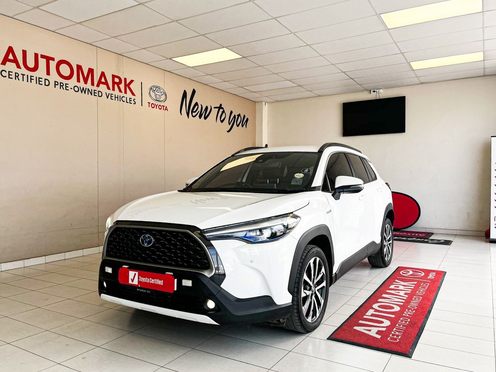 Toyota Corolla Cross 1.8 XR HEV CVT in Namibia
