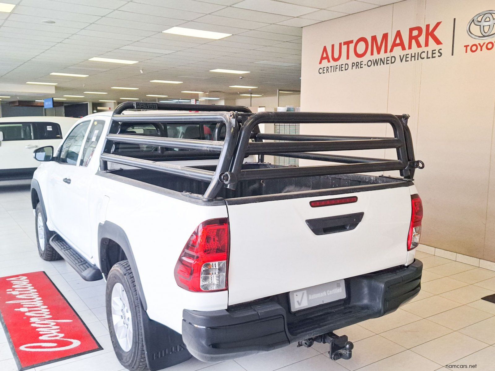 2016 Toyota Hilux Extra Cab 2.4 GD6 RB 2x4 MT photo