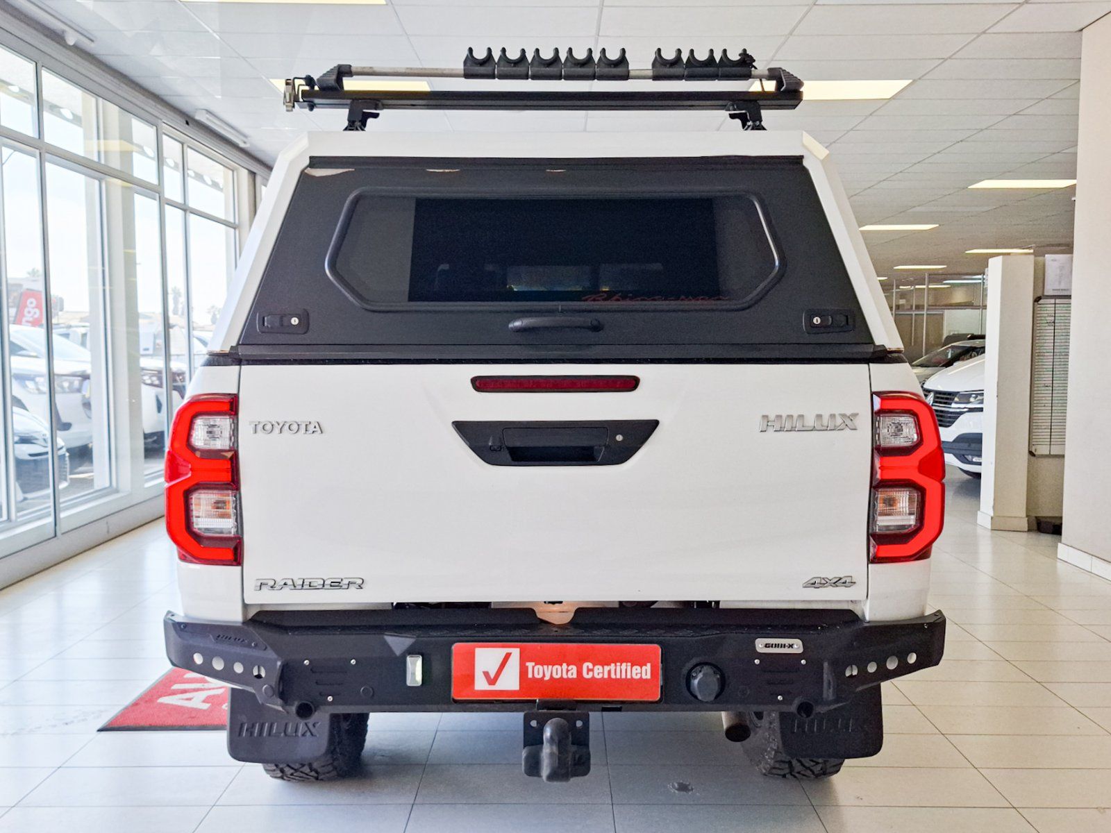 2025 Toyota Hilux Raider 2.8 48V MH AT photo