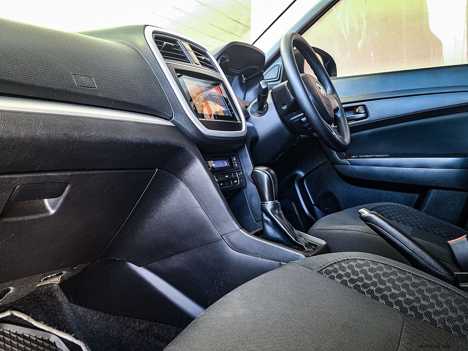 2022 Toyota Urban Cruiser 1.5 XS AT photo