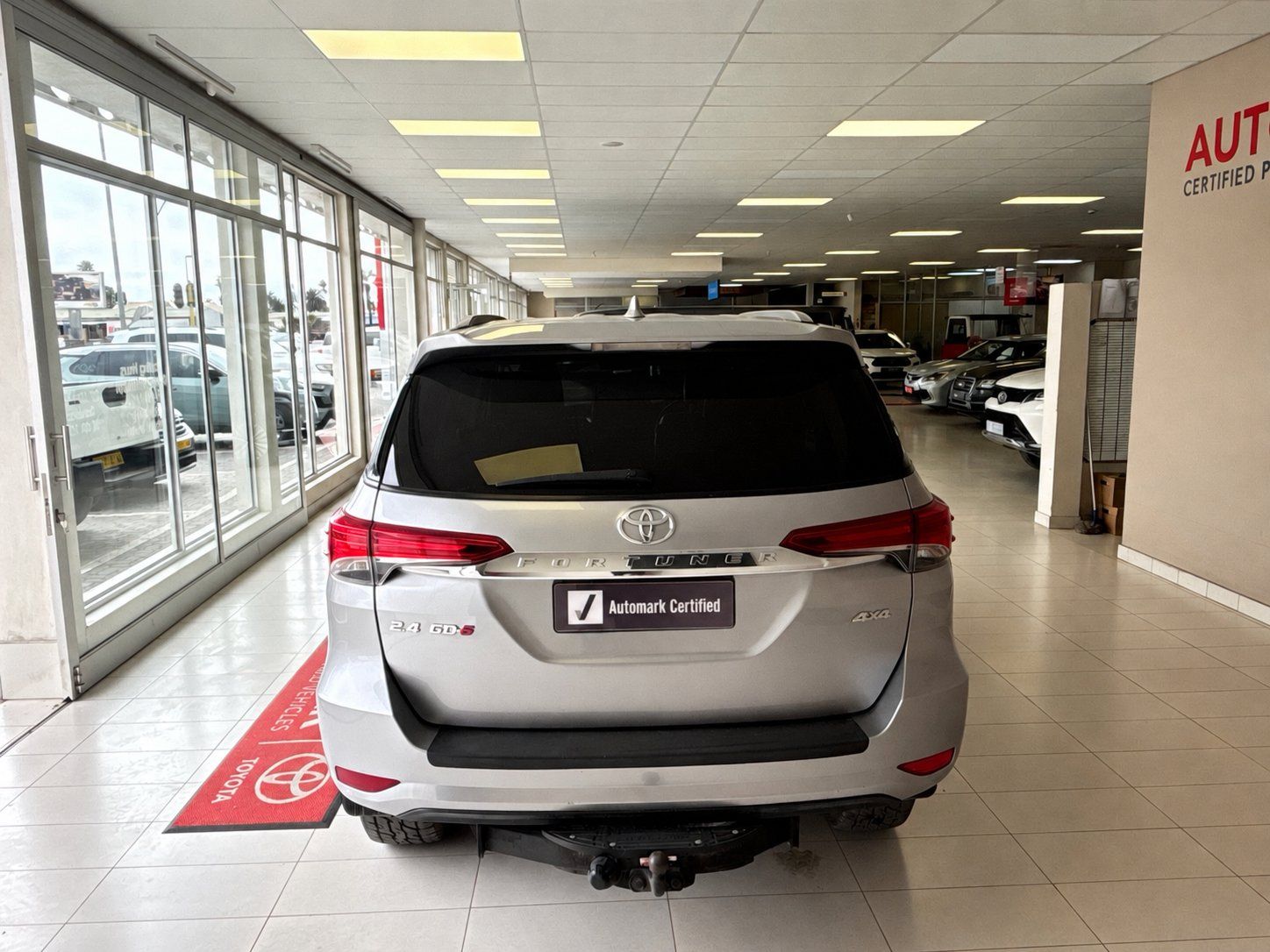 2019 Toyota FORTUNER 2.4 GD6 4X4 AT photo