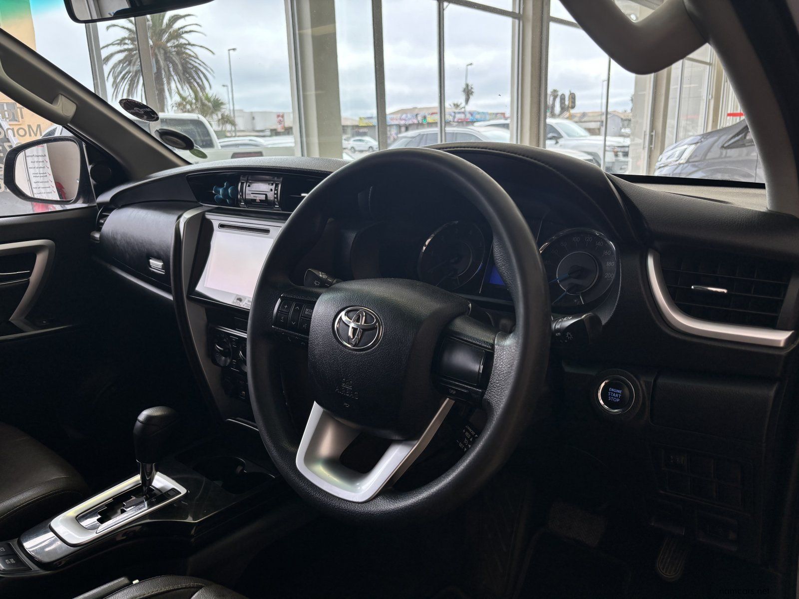 2019 Toyota FORTUNER 2.4 GD6 4X4 AT photo