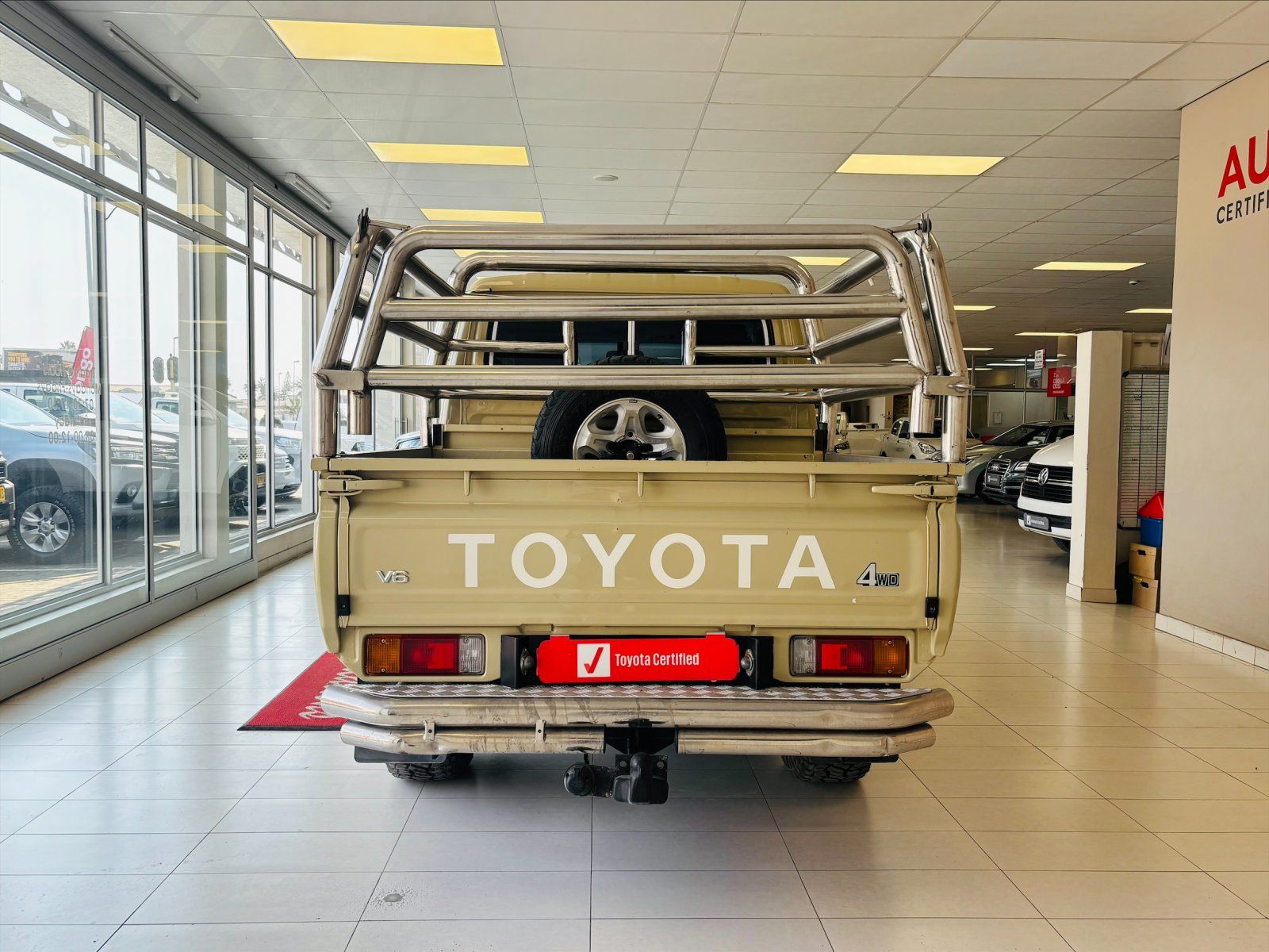 2022 Toyota Landcruiser 79 DC 4.0 Petrol V6 photo