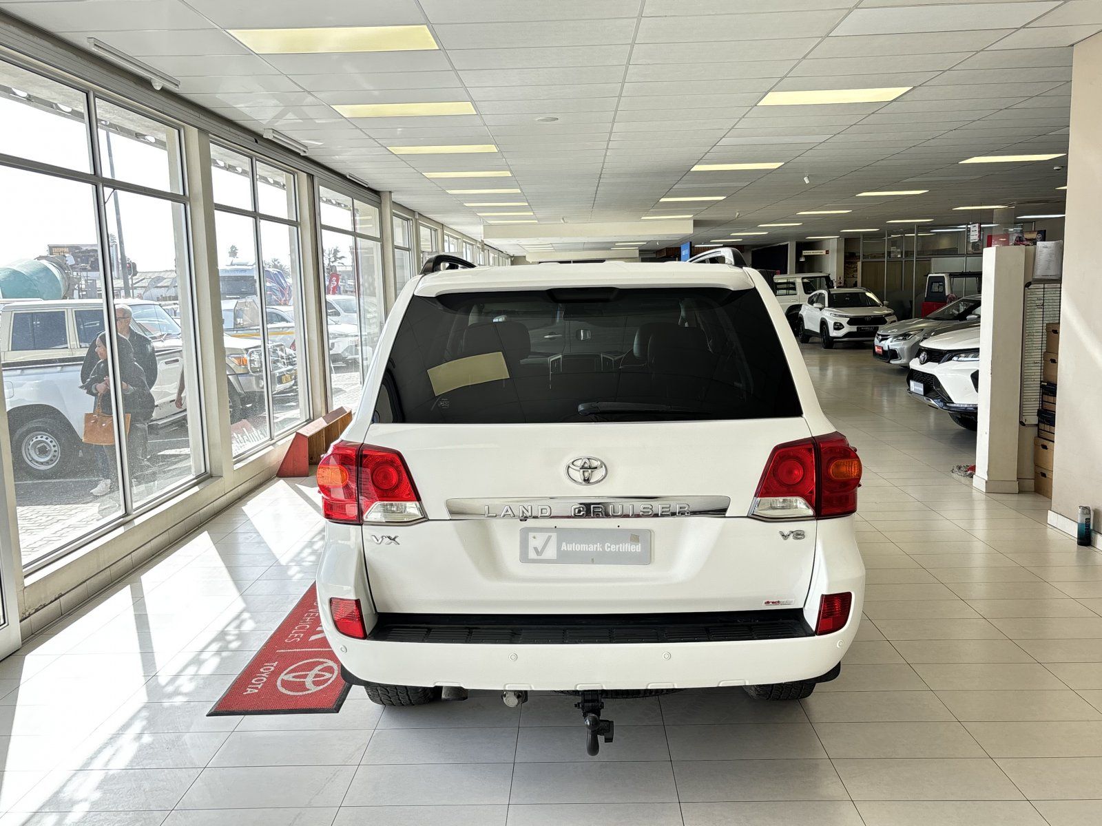2012 Toyota LANDCRUISER 200 VX 4.5D photo