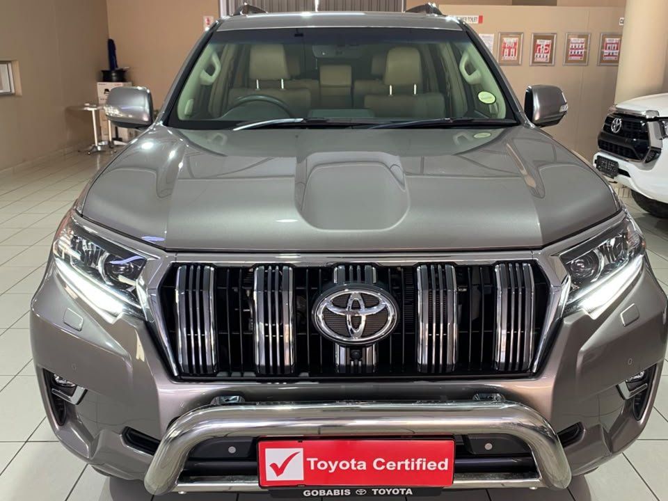 2023 Toyota Land Cruiser Prado photo