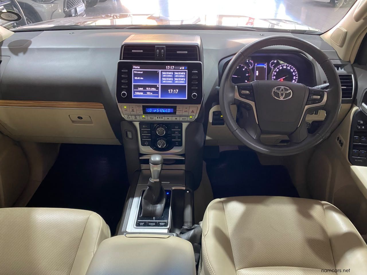 2023 Toyota Land Cruiser Prado photo
