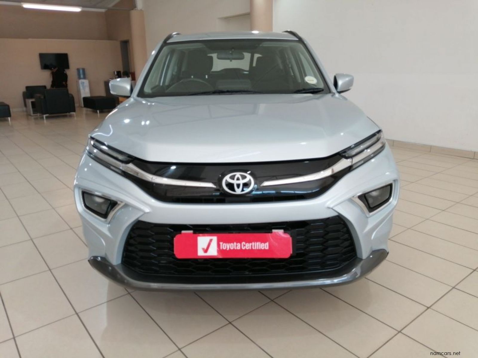 2024 Toyota Urban Cruiser XR A/T photo