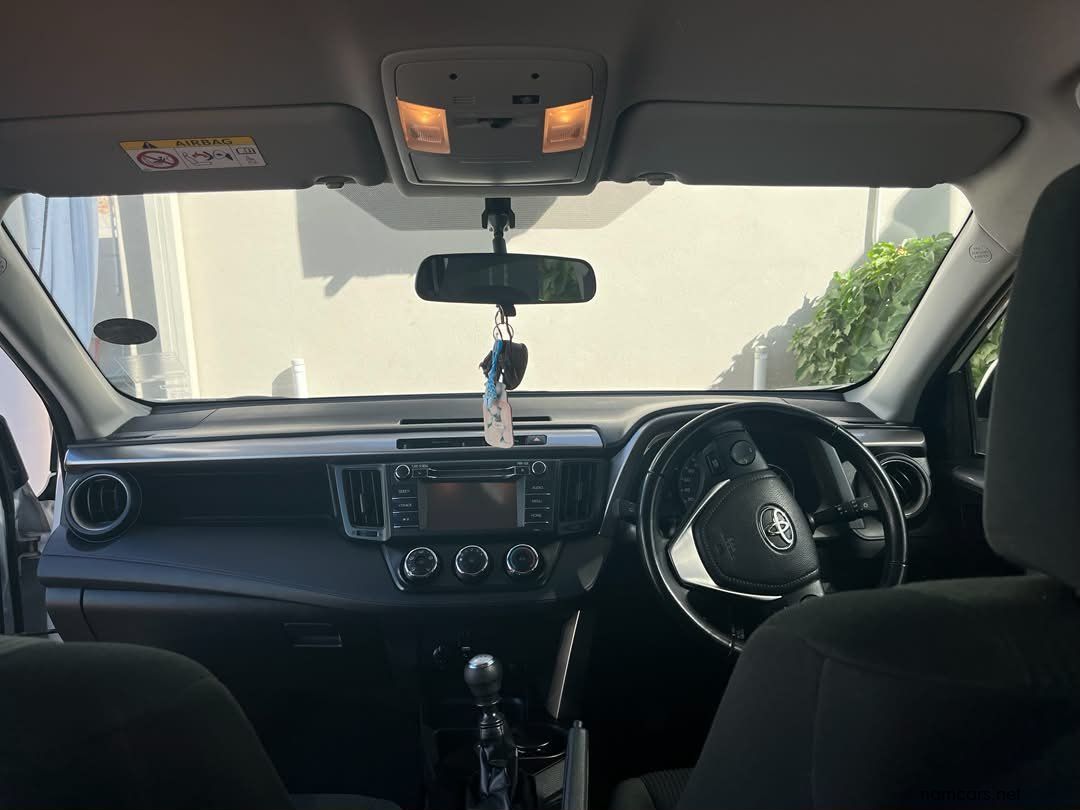2017 Toyota RAV4 2.0 GX photo
