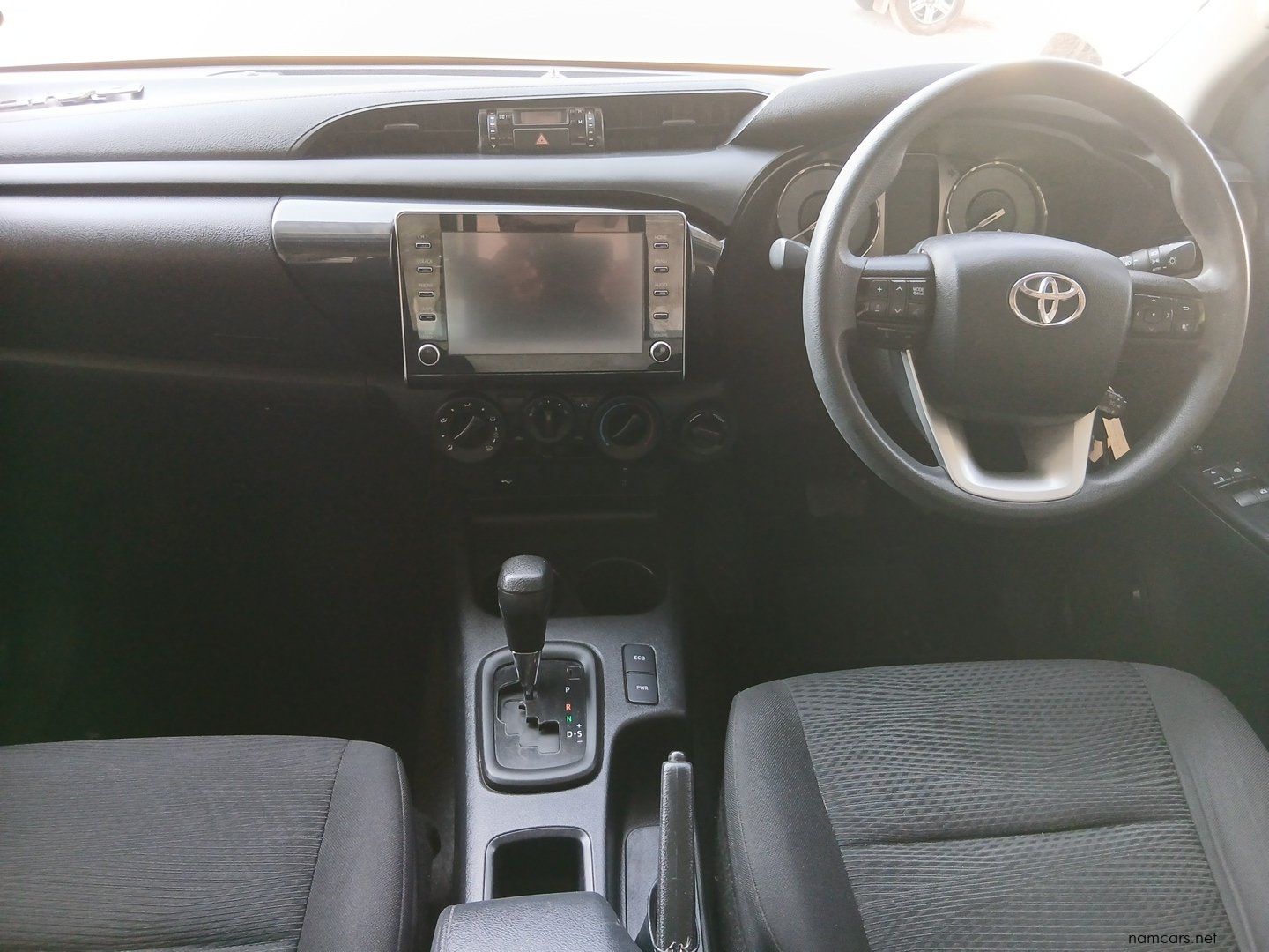 2024 Toyota Hilux 2.4 S/C 4x4 AT Raider photo