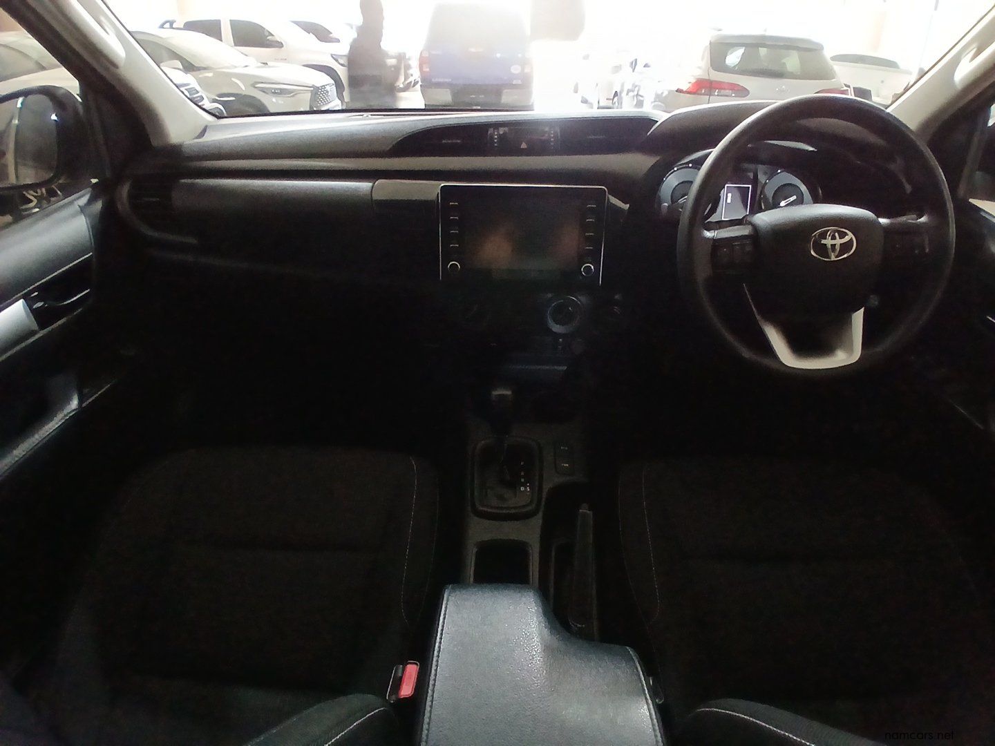 2022 Toyota Hilux 2.4 D/C 4x4 AT Raider photo
