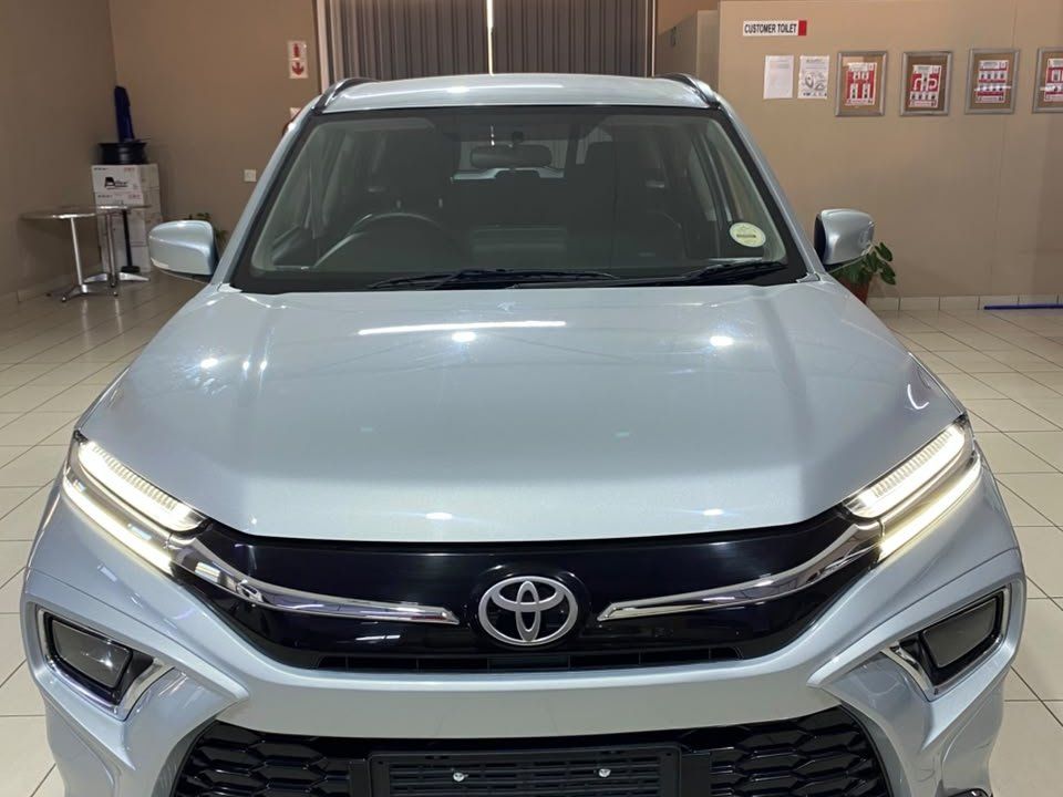 2024 Toyota Urban Cruiser 1.5 XR AT photo