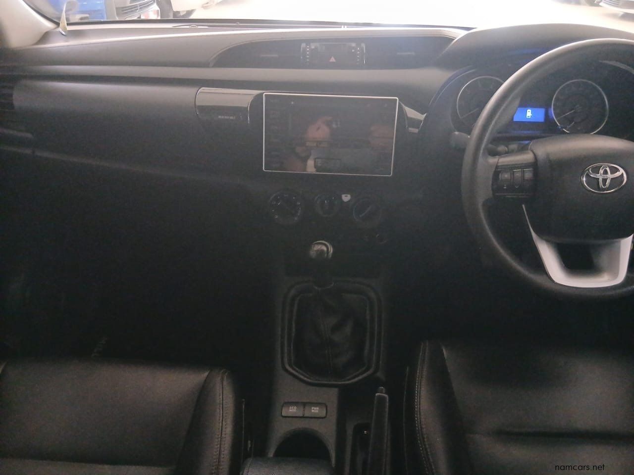 2018 Toyota Hilux 2.4 D/C SRX RB MT photo