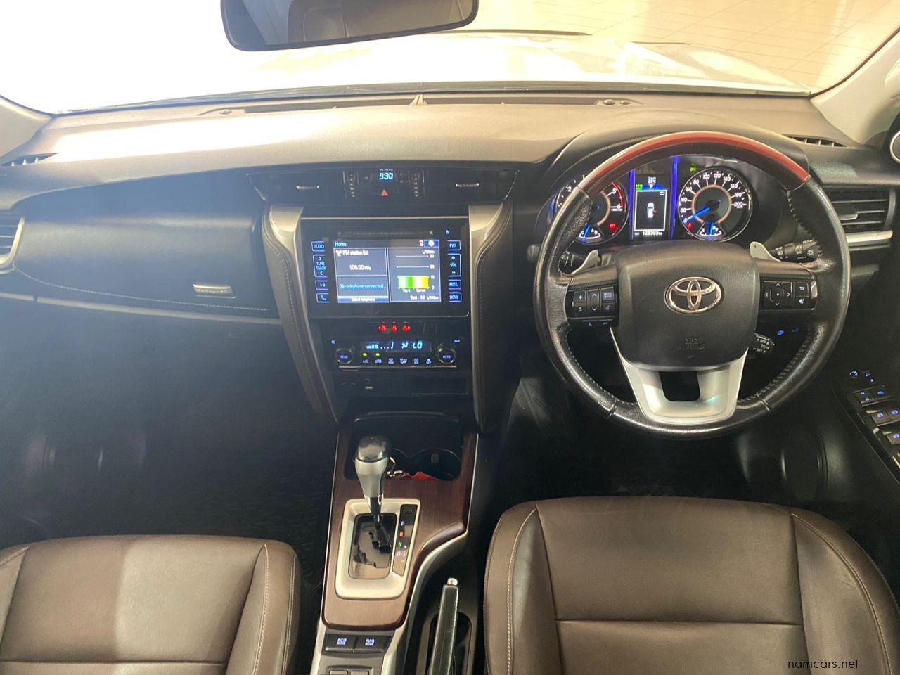 2018 Toyota Fortuner 2.8 RB AT photo