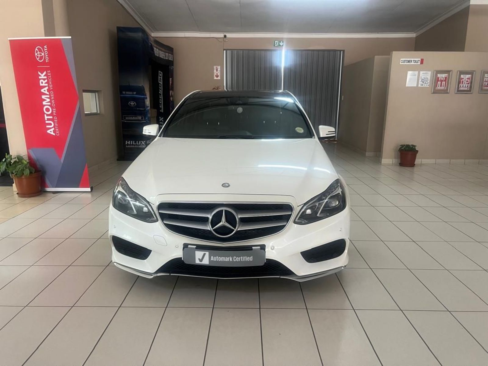 2015 Mercedes-Benz e class photo