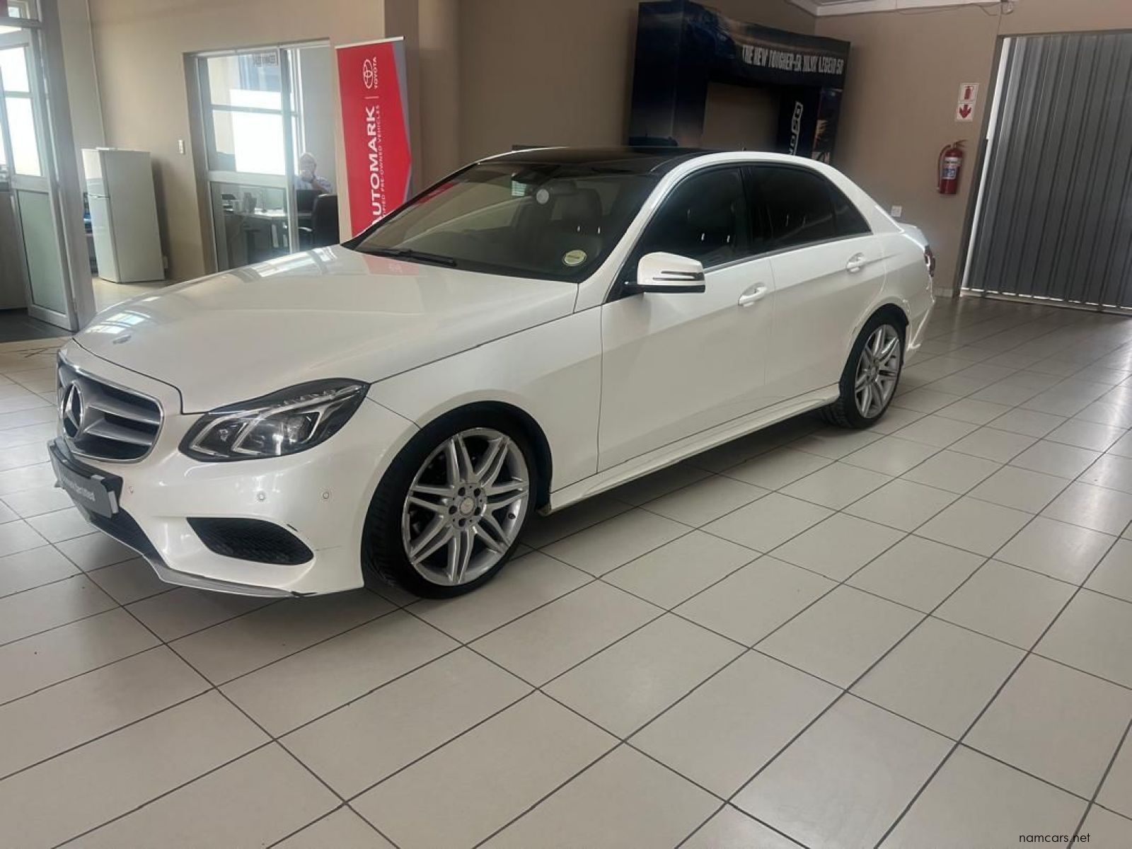 2015 Mercedes-Benz e class photo