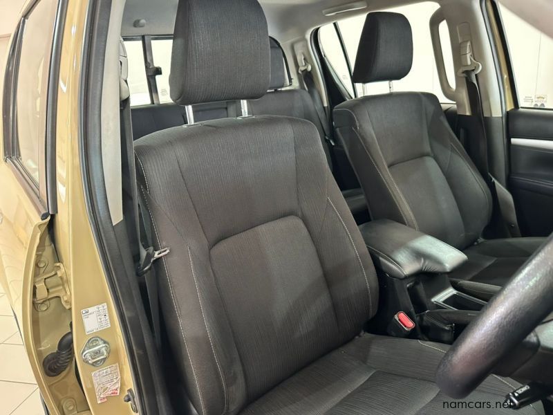 2022 Toyota Hilux 2.8 4X4 AT DOUBLECAB photo