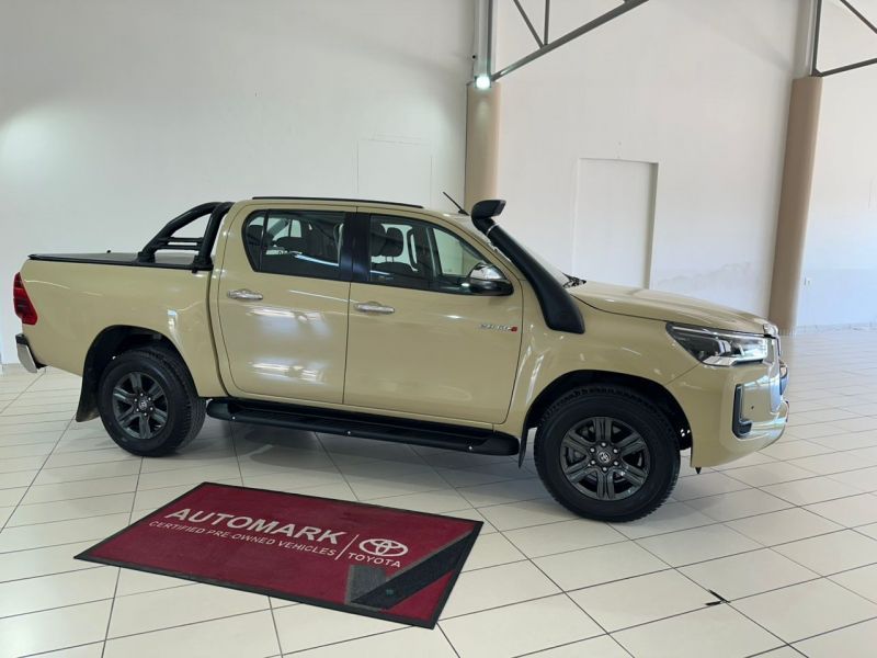 2022 Toyota Hilux 2.8 4X4 AT DOUBLECAB photo