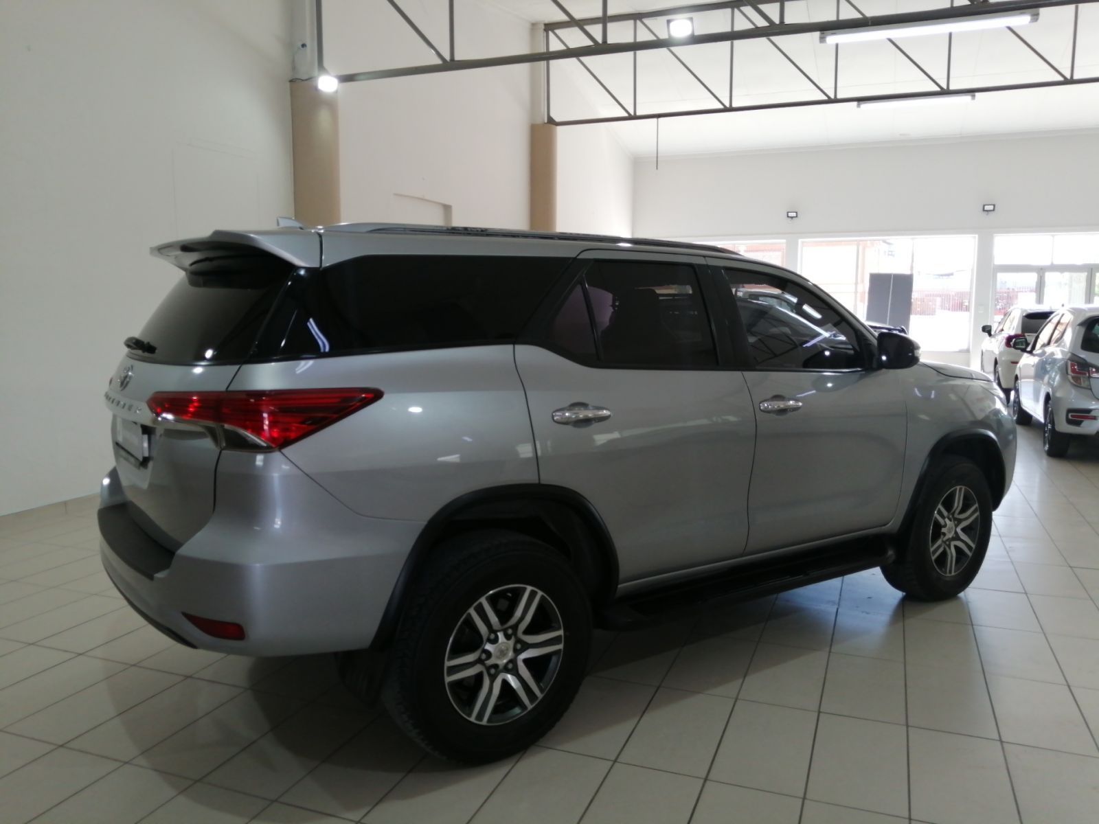 2017 Toyota Fortuner 2.4 RB AT photo