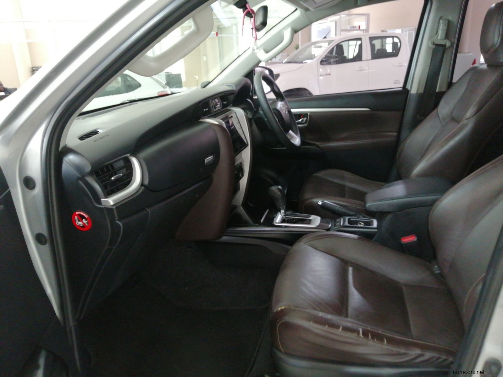 2017 Toyota Fortuner 2.4 RB AT photo