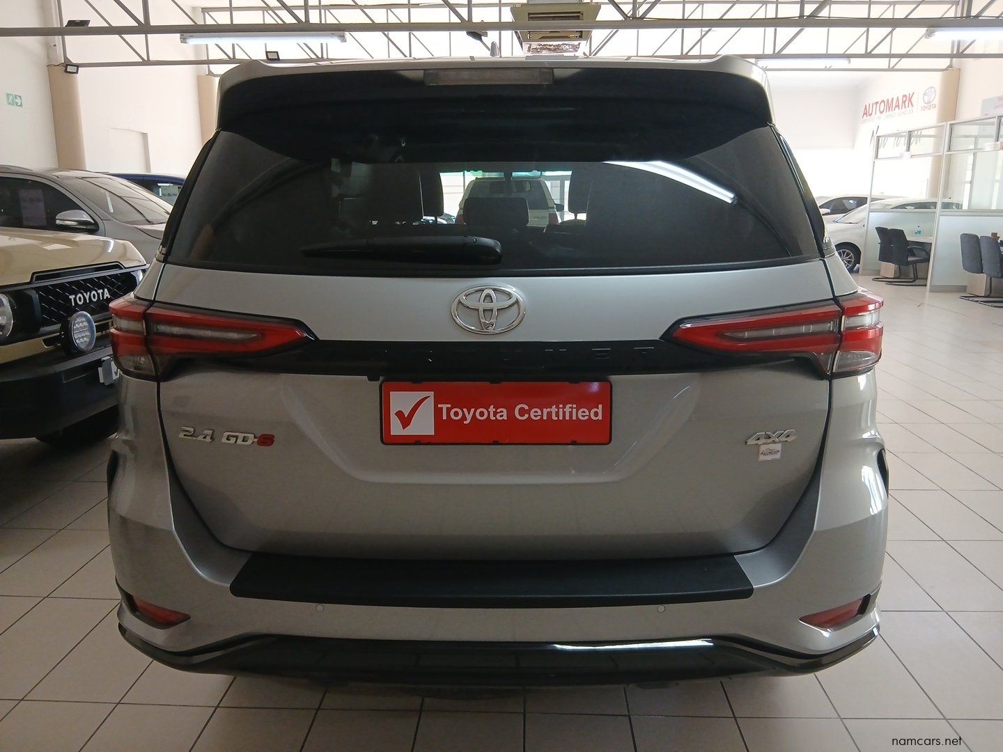 2025 Toyota Fortuner 2.4 4x4 AT photo
