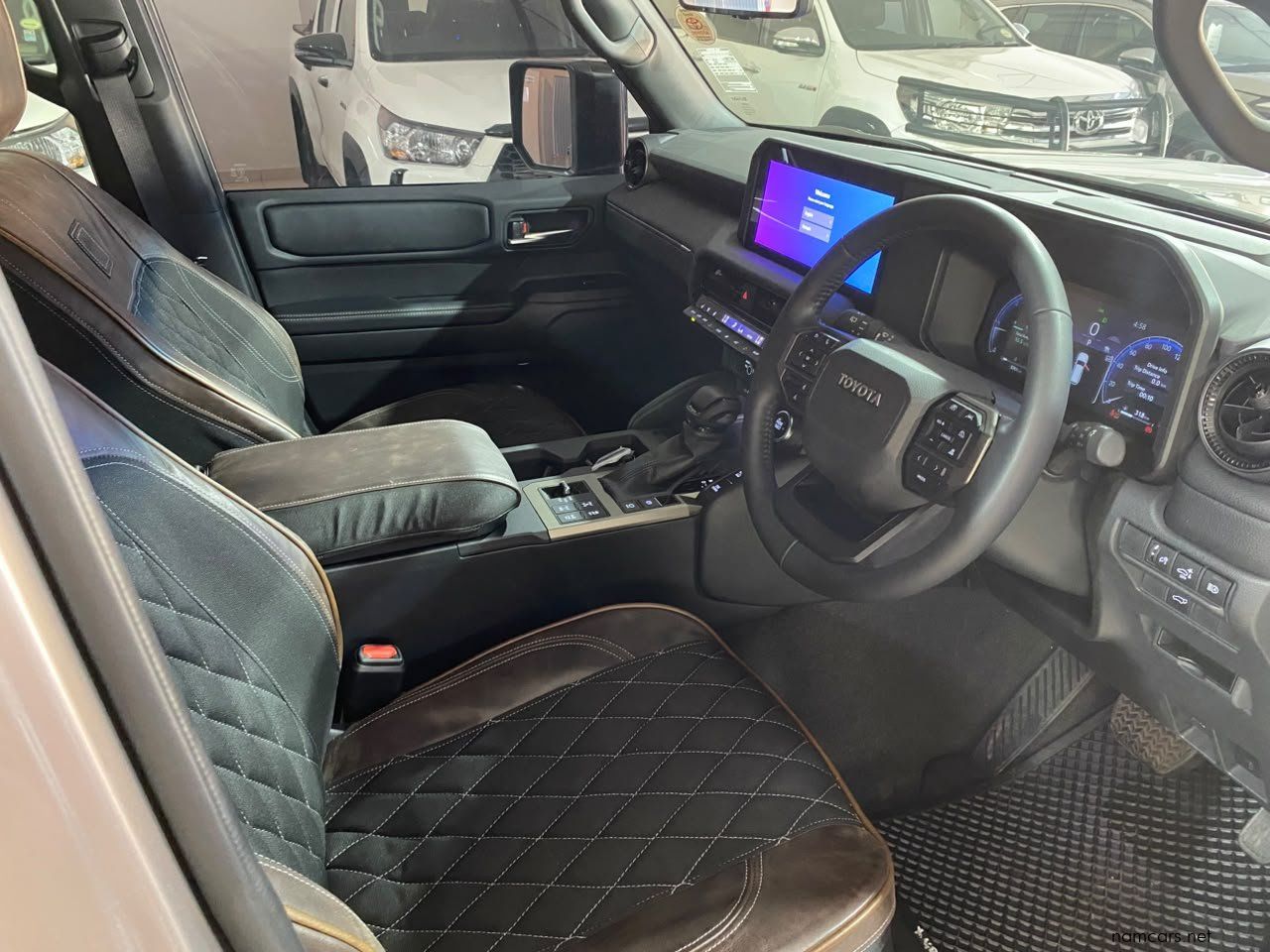 2025 Toyota Land Cruiser Prado photo